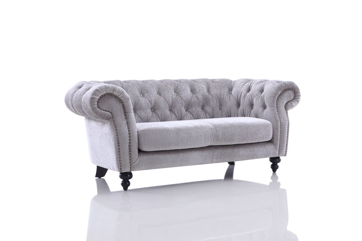 Alexandrina Tufted Velvet Loveseat