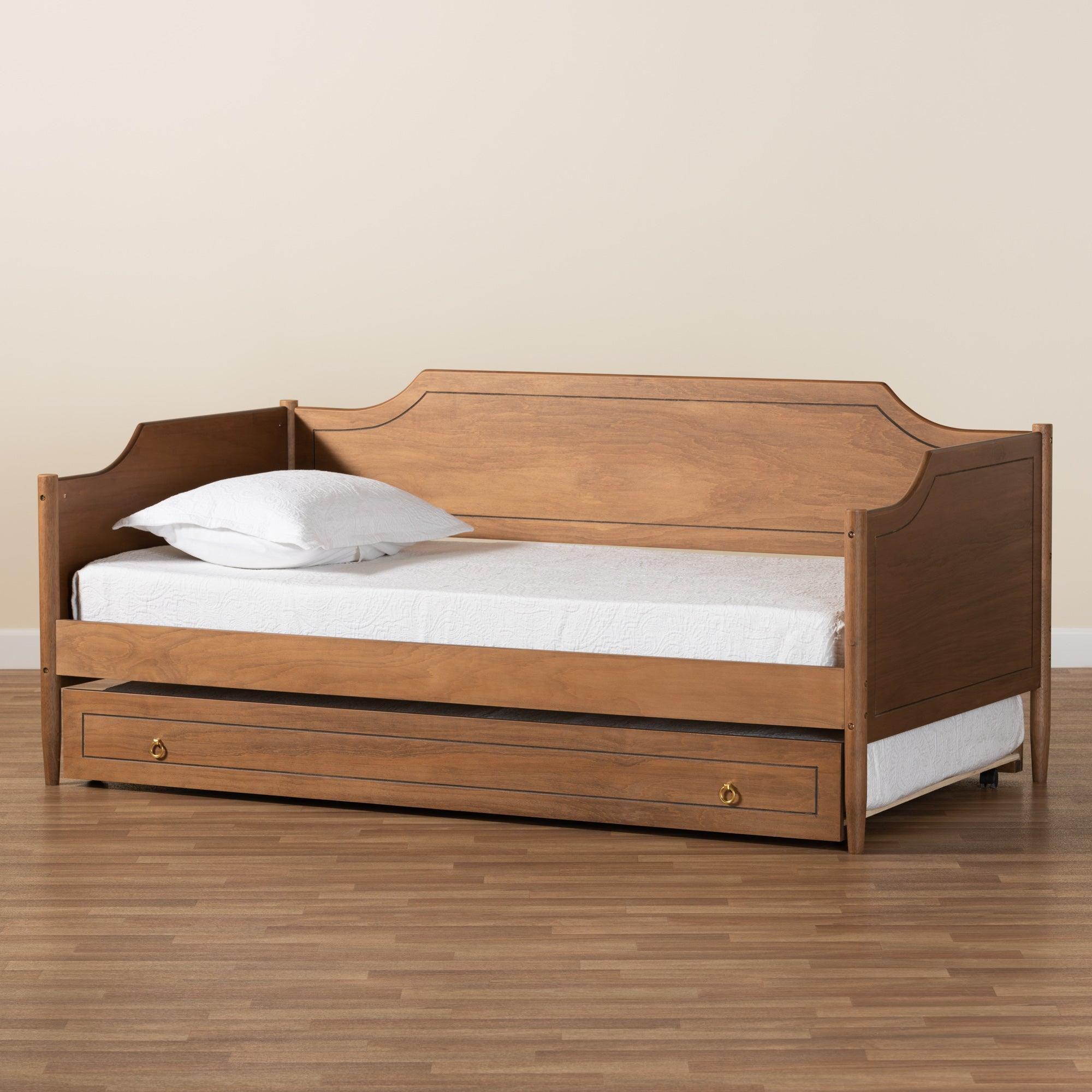 Alya Classic Traditional Farmhouse Finished Wood Daybed