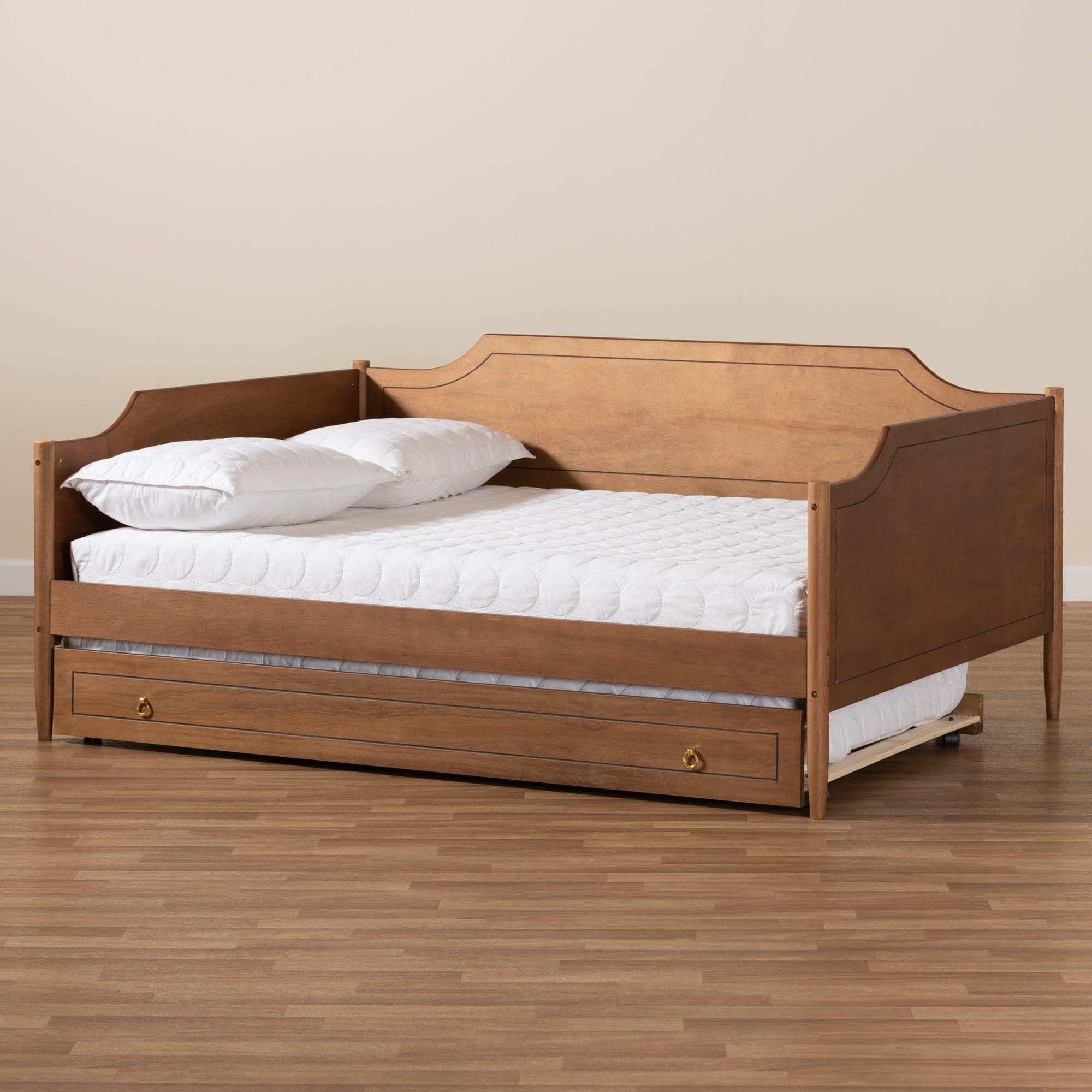 Alya Classic Traditional Farmhouse Finished Wood Daybed