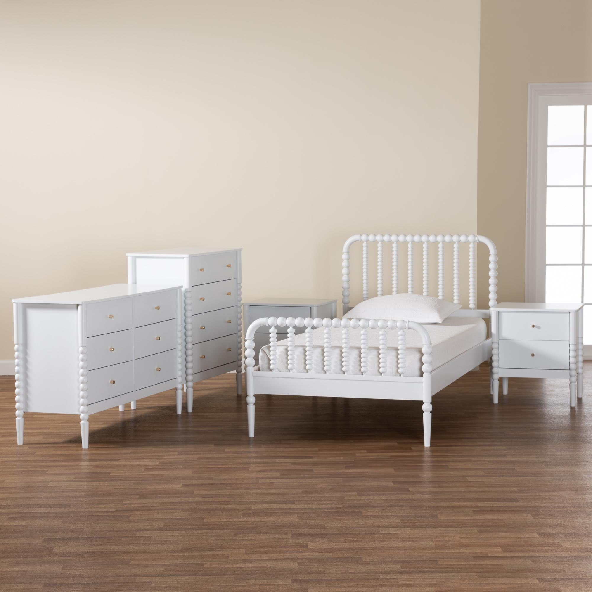 Lucera Mid-Century 5-Piece Bobbin Bedroom Set