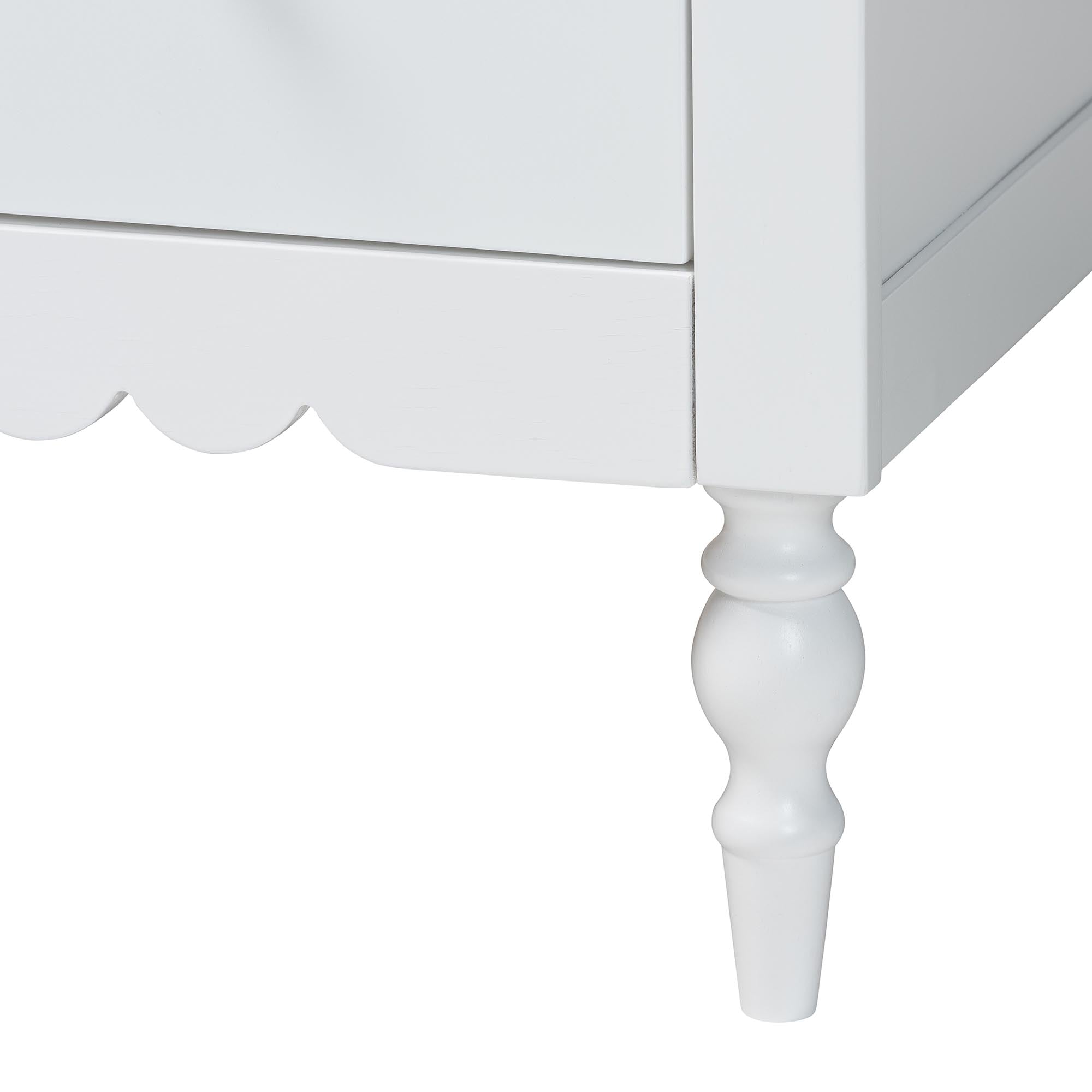 Roni Modern Scalloped Wood 4-Piece Bedroom Set