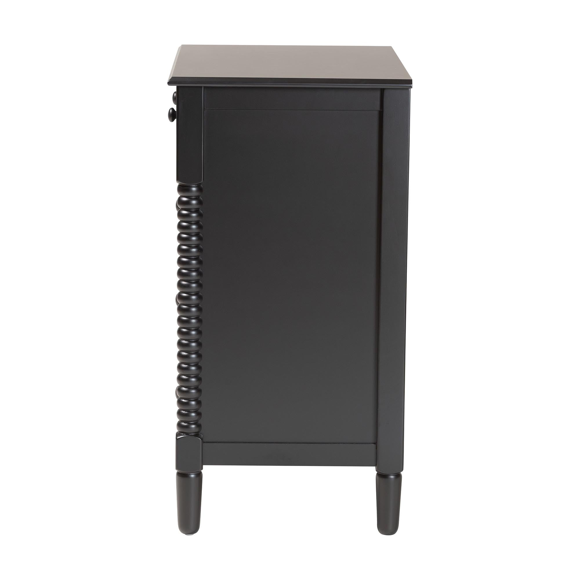 Braith Farmhouse Spindle Wood 5-Drawer Chest