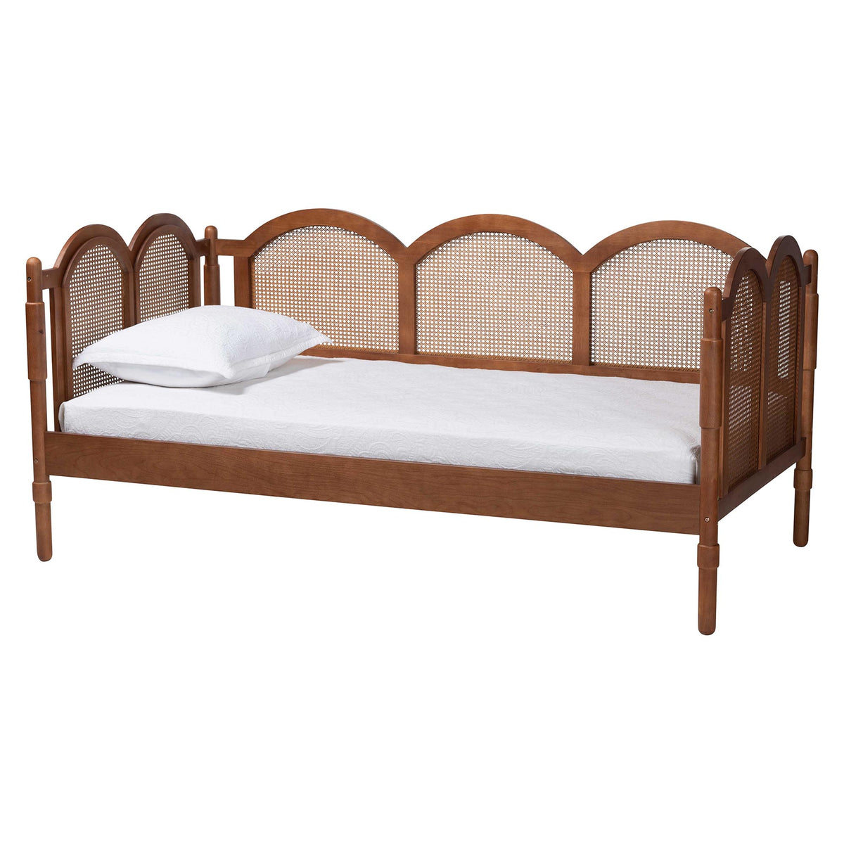 Carmiya Scalloped Daybed