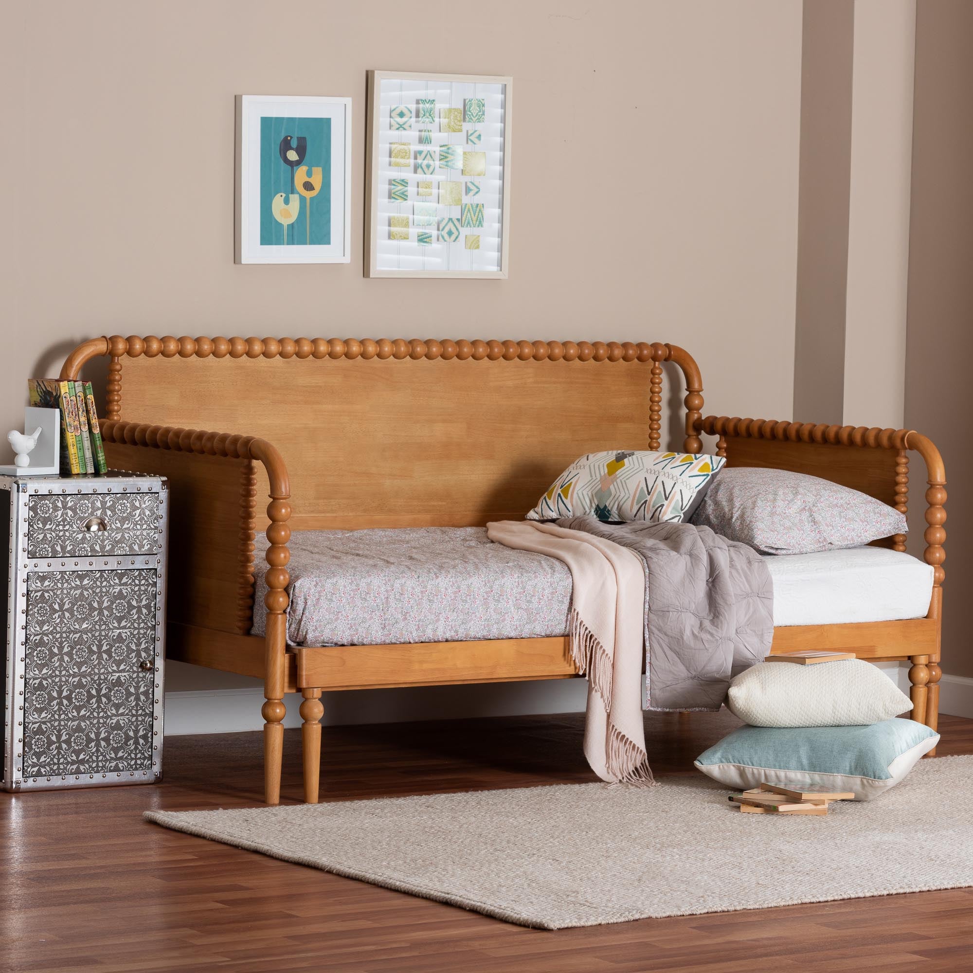 Lucera Bobbin -To- Expandable Daybed