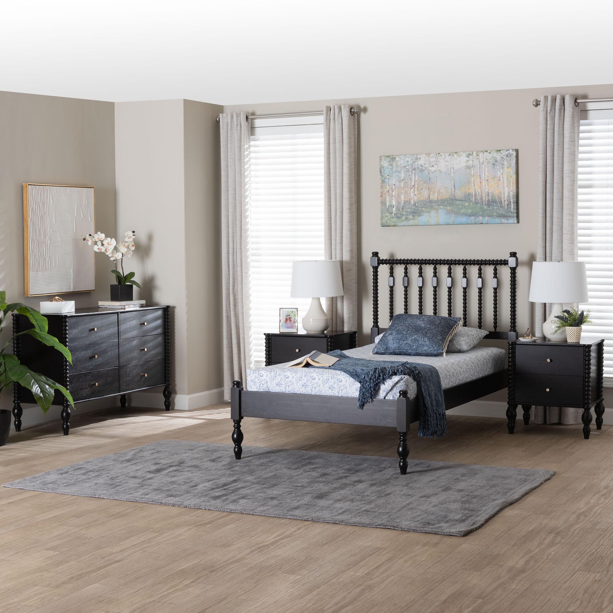 Callison Spindle 4-Piece Bedroom Set