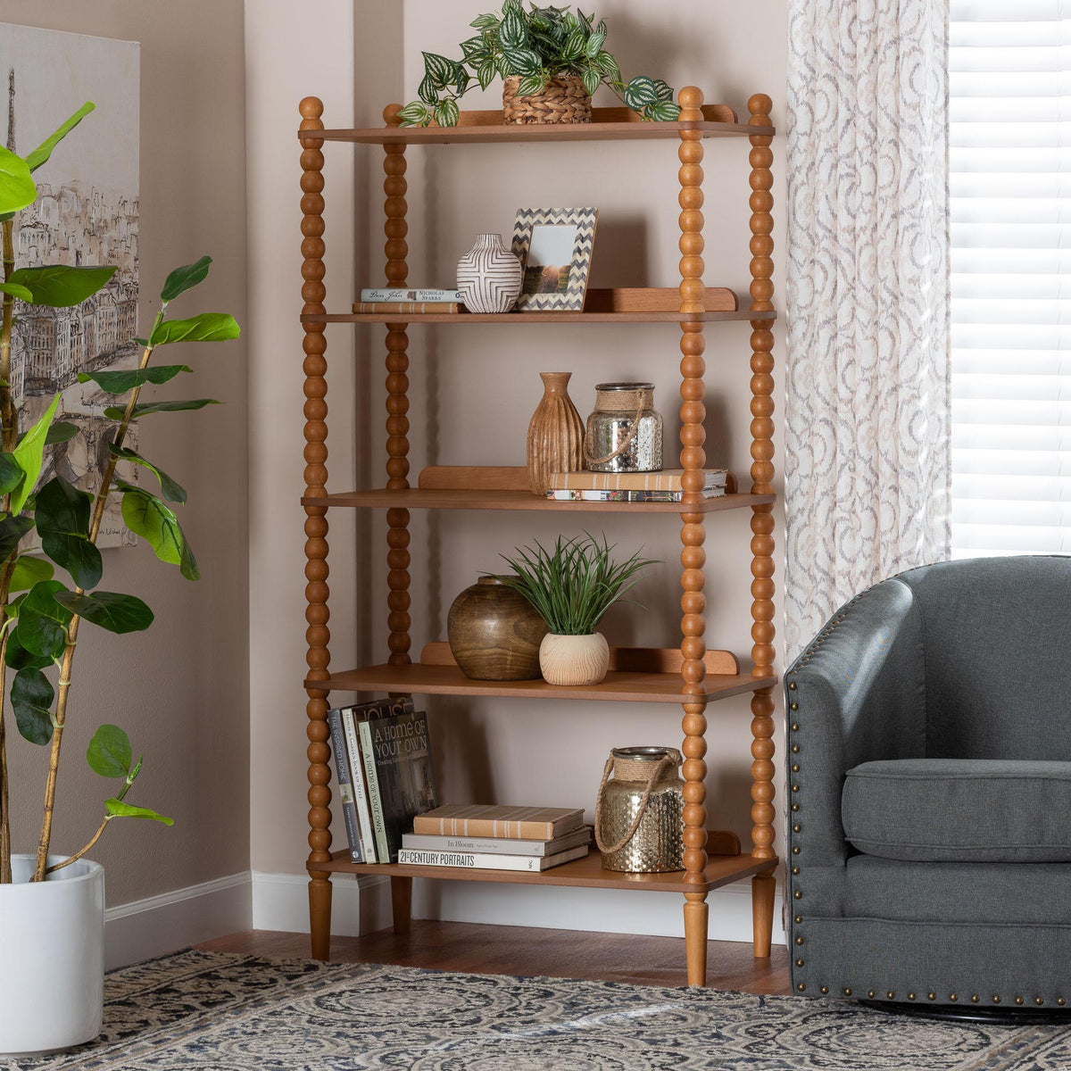 Lucera Bobbin Display Shelf