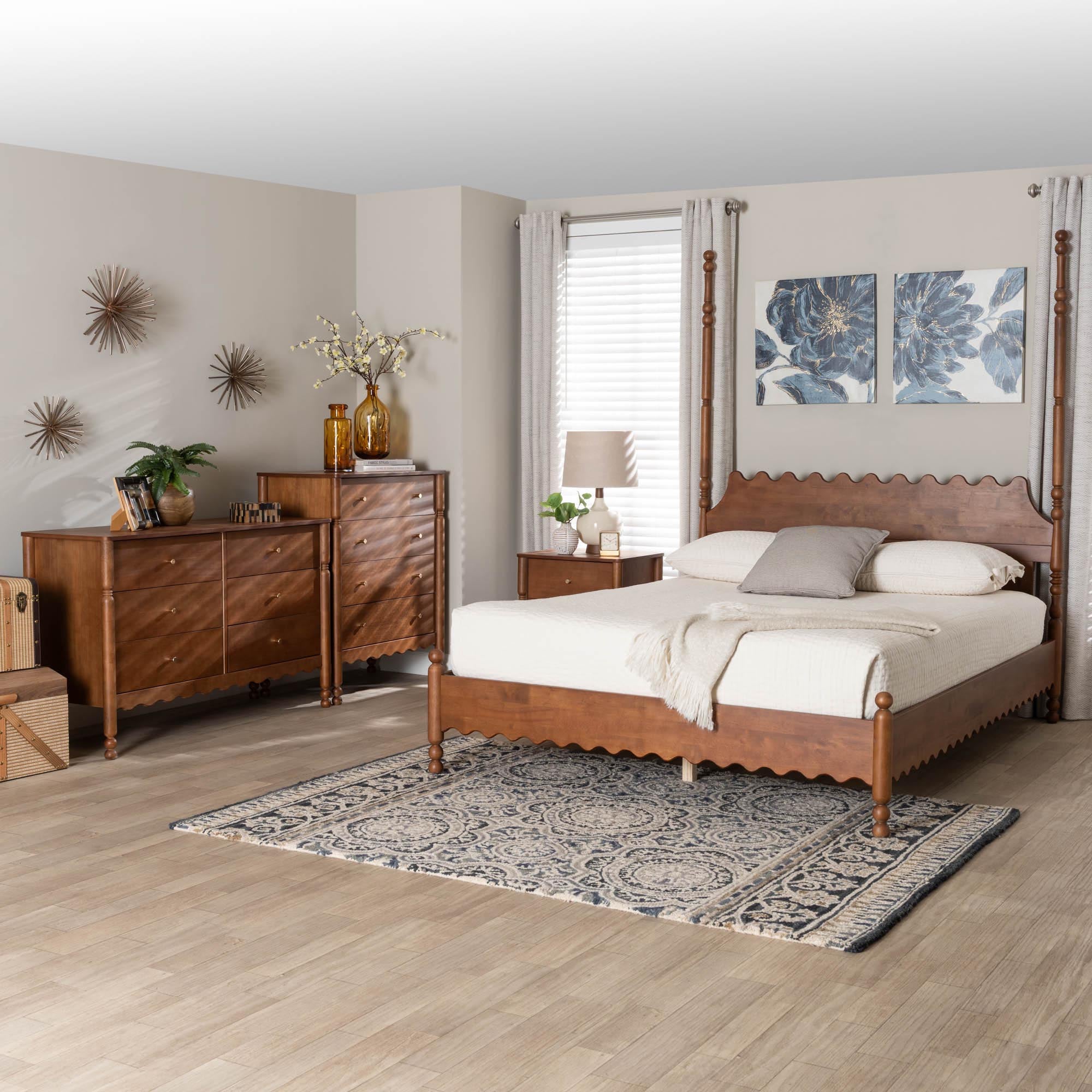 Hoffman 4-Piece Scalloped Bedroom Set 2-Drawer Nightstand