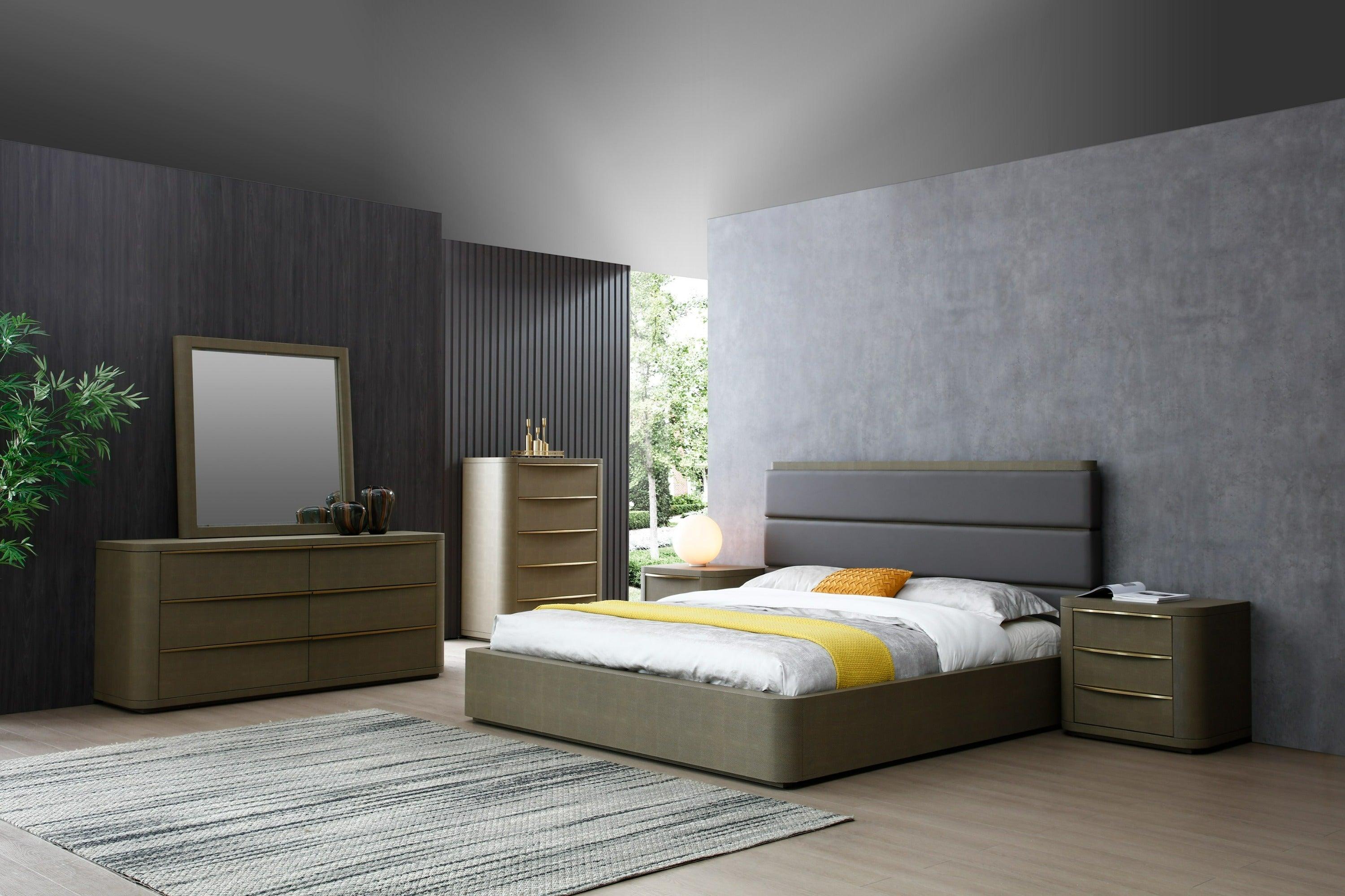 Lois Modern Shagreen Chest