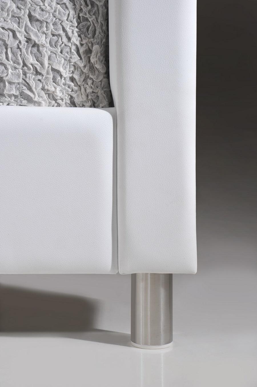 Carlotta Modern Bed