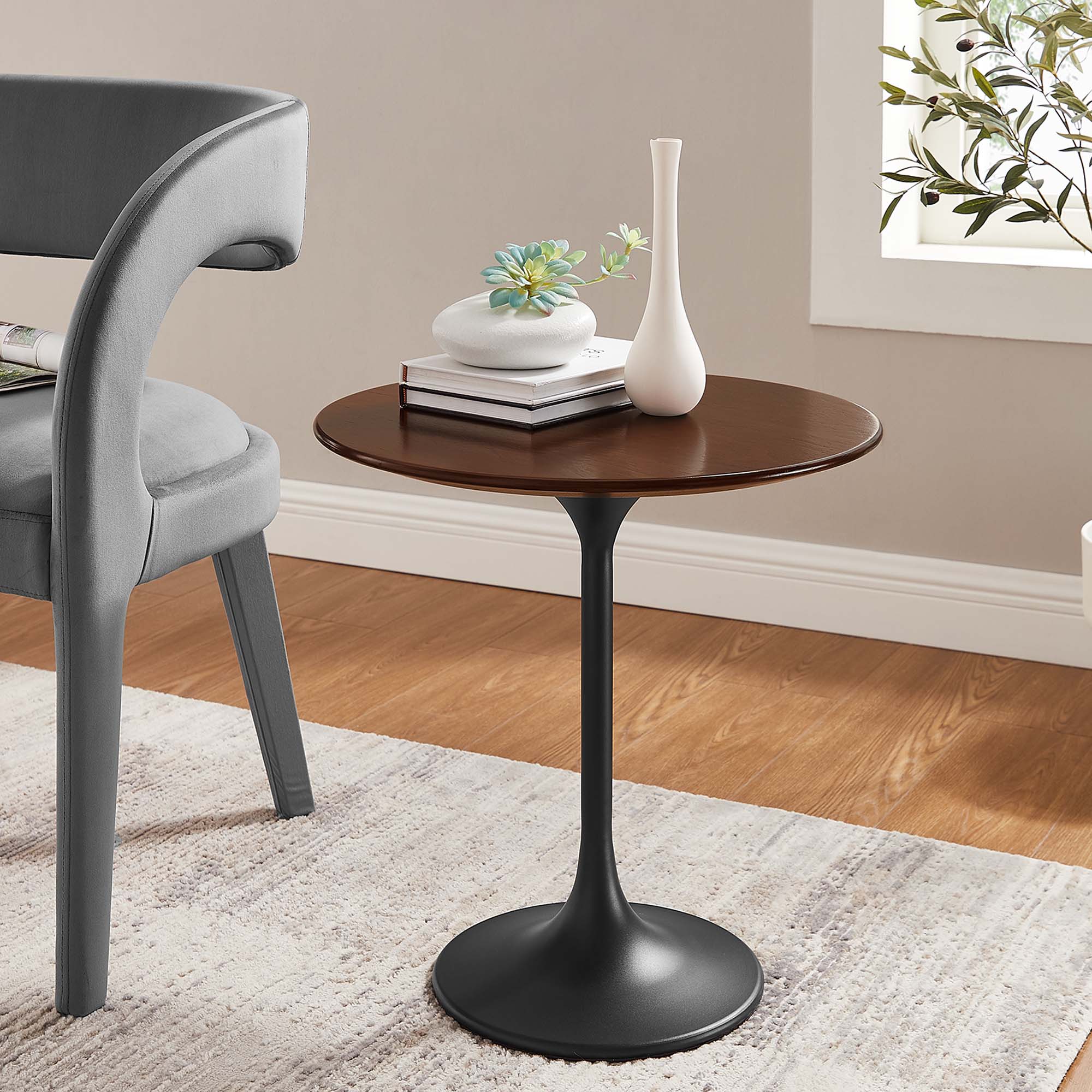 Lippa 20" Round Wood Side Table