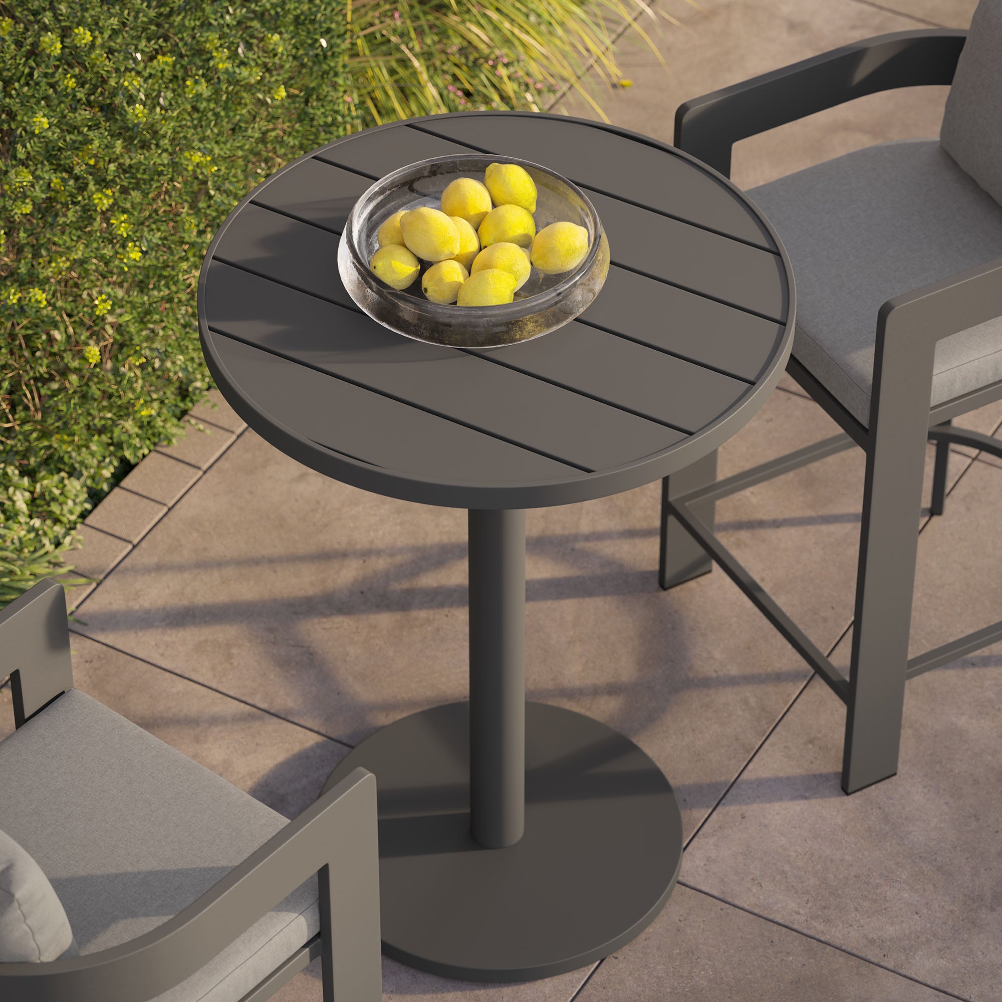 Tahoe 31 Inch Round Outdoor Patio Aluminum Bar Table