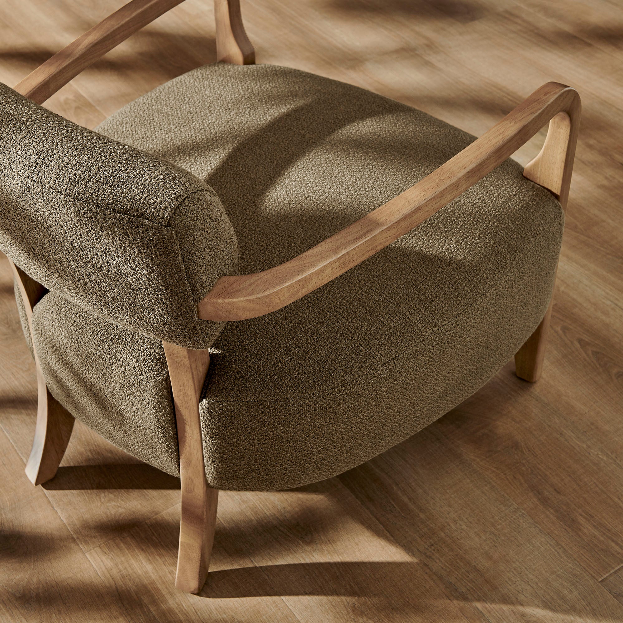 Zinnia Linen Blend Accent Chair