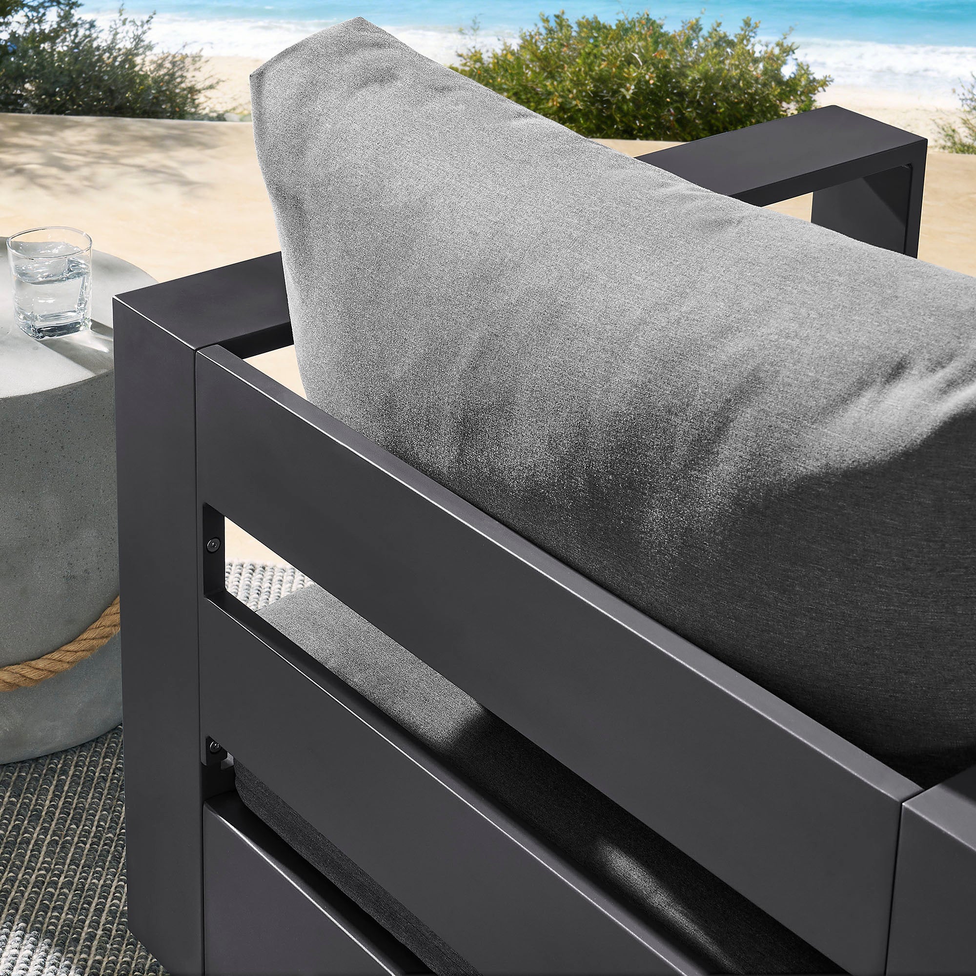 Tahoe Outdoor Patio Powder-Coated Aluminum Swivel Armchair