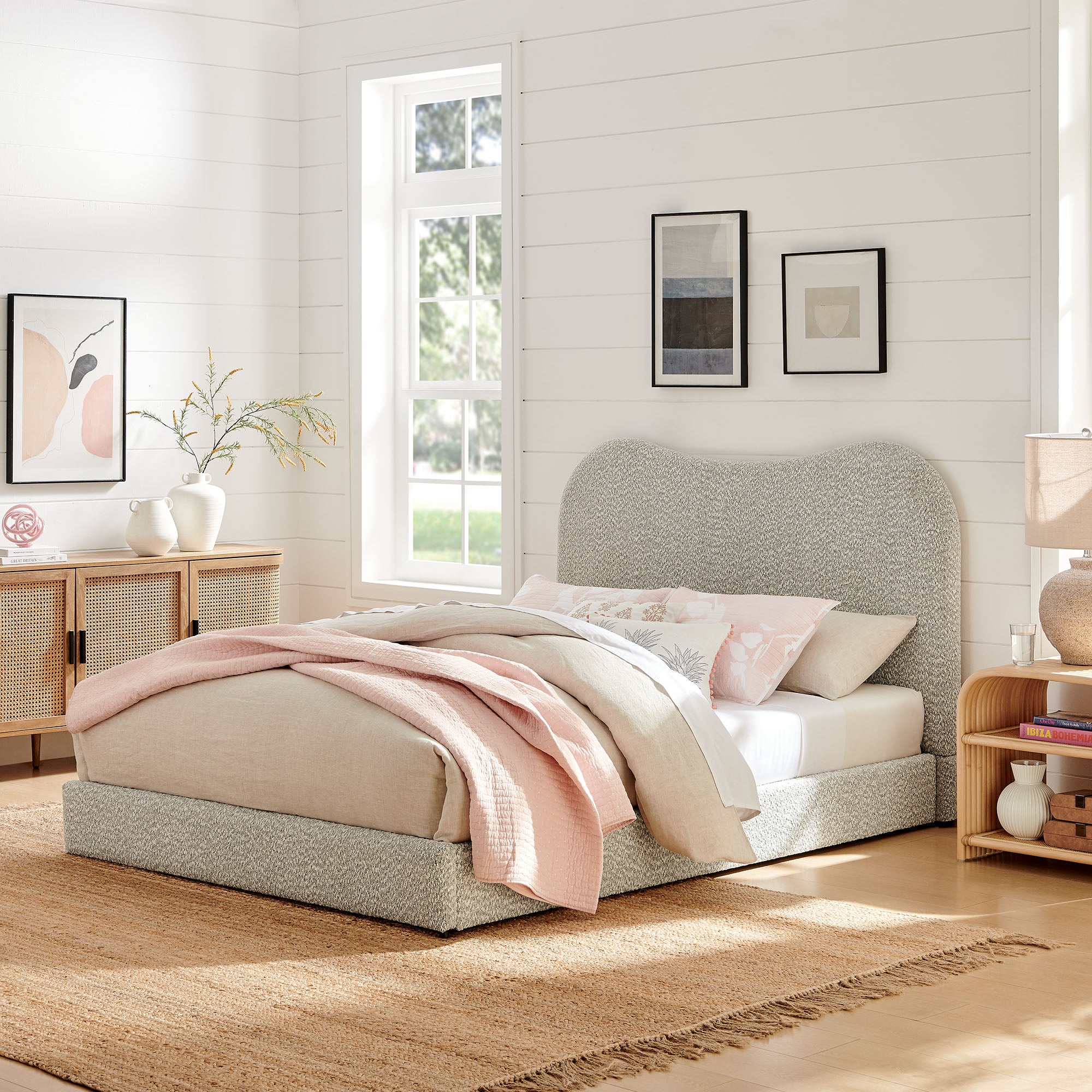 Seluna Boucle Platform Bed