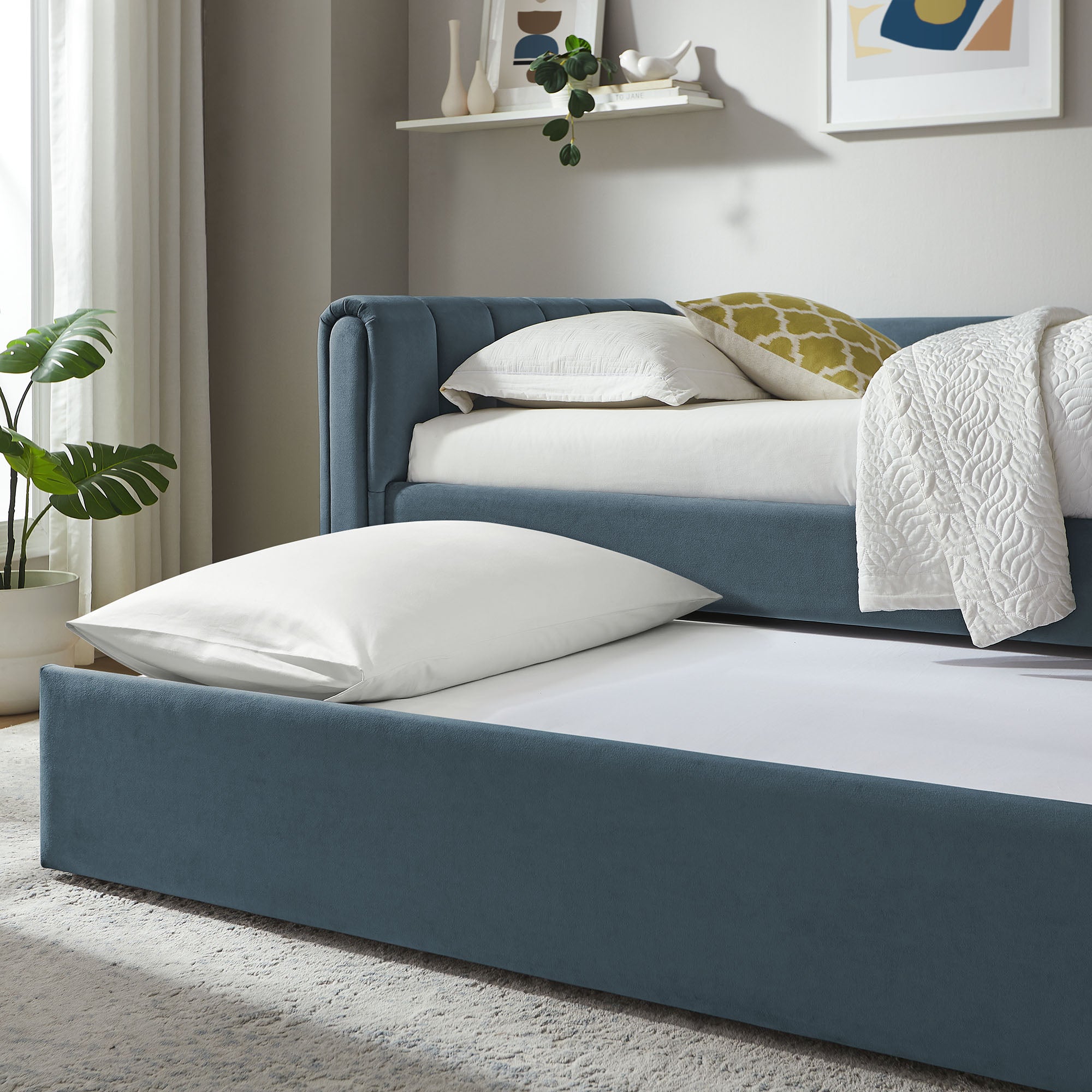 Veyla Channel Tufted Performance Velvet Daybed With Trundle