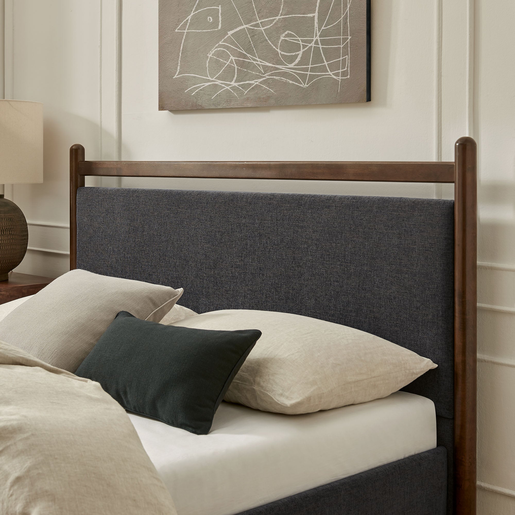 Ginny Size Platform Bed Frame