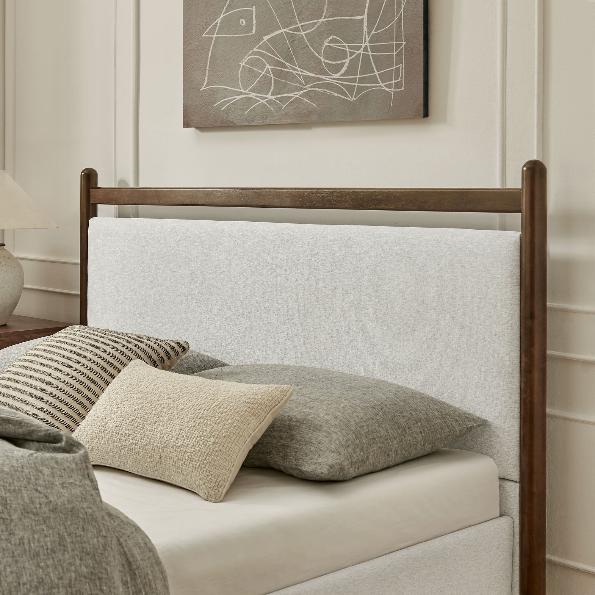 Ginny Size Platform Bed Frame
