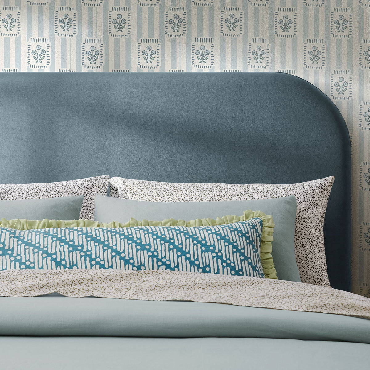 Keynote Stain-Resistant Performance Velvet Headboard