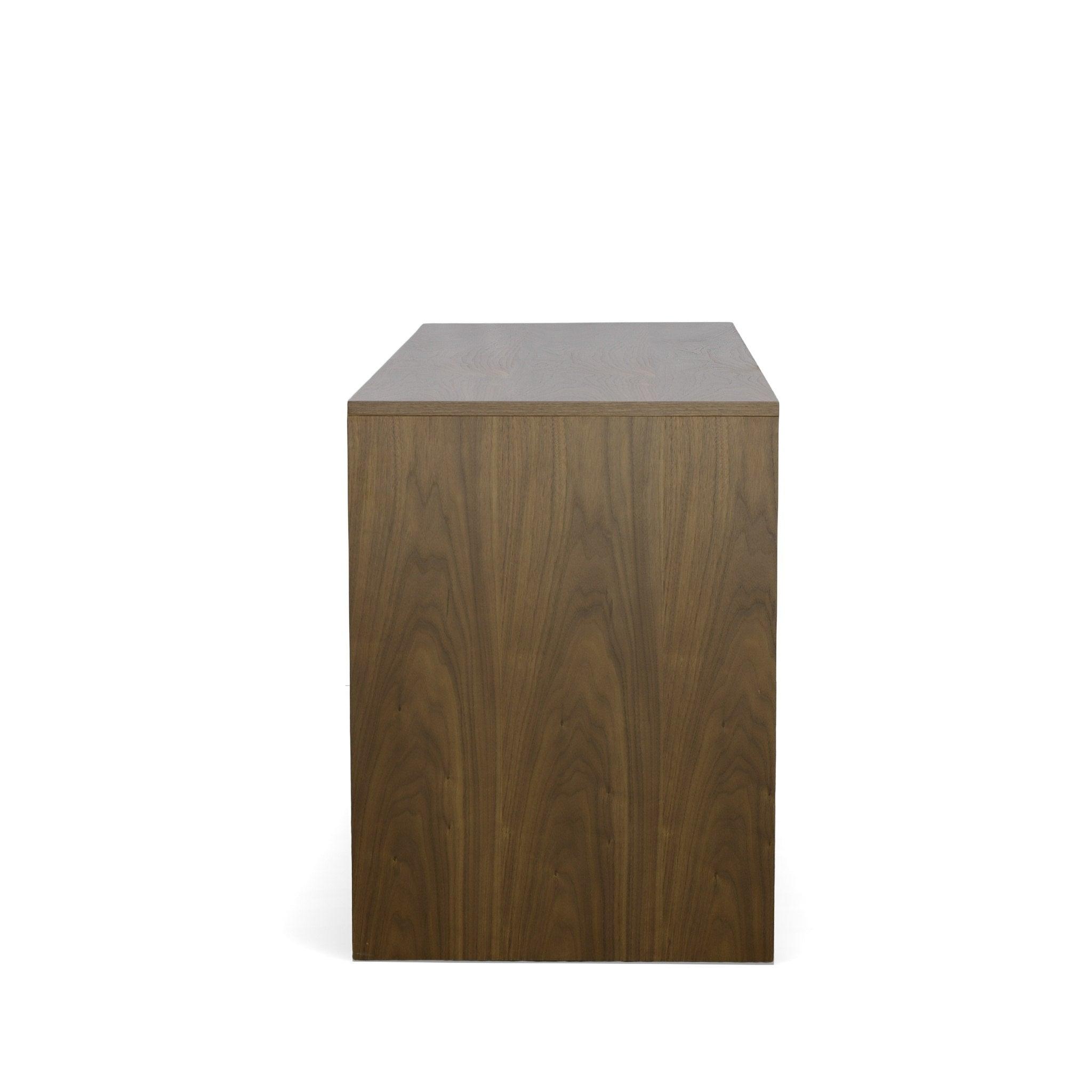 Amberlie Modern Dresser