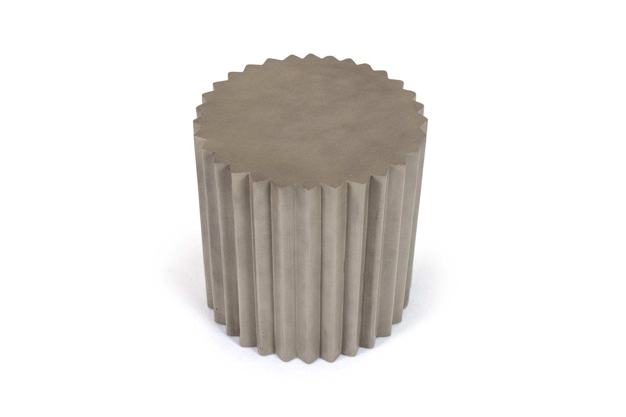 Evadale Modern Concrete End Table