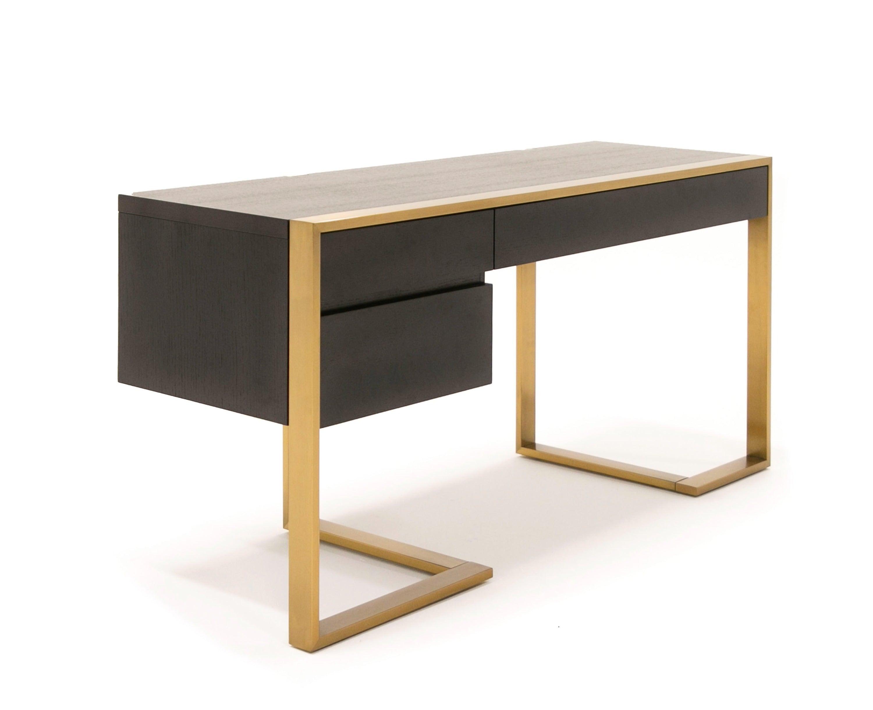 Modrest Modern Fauna and Desk