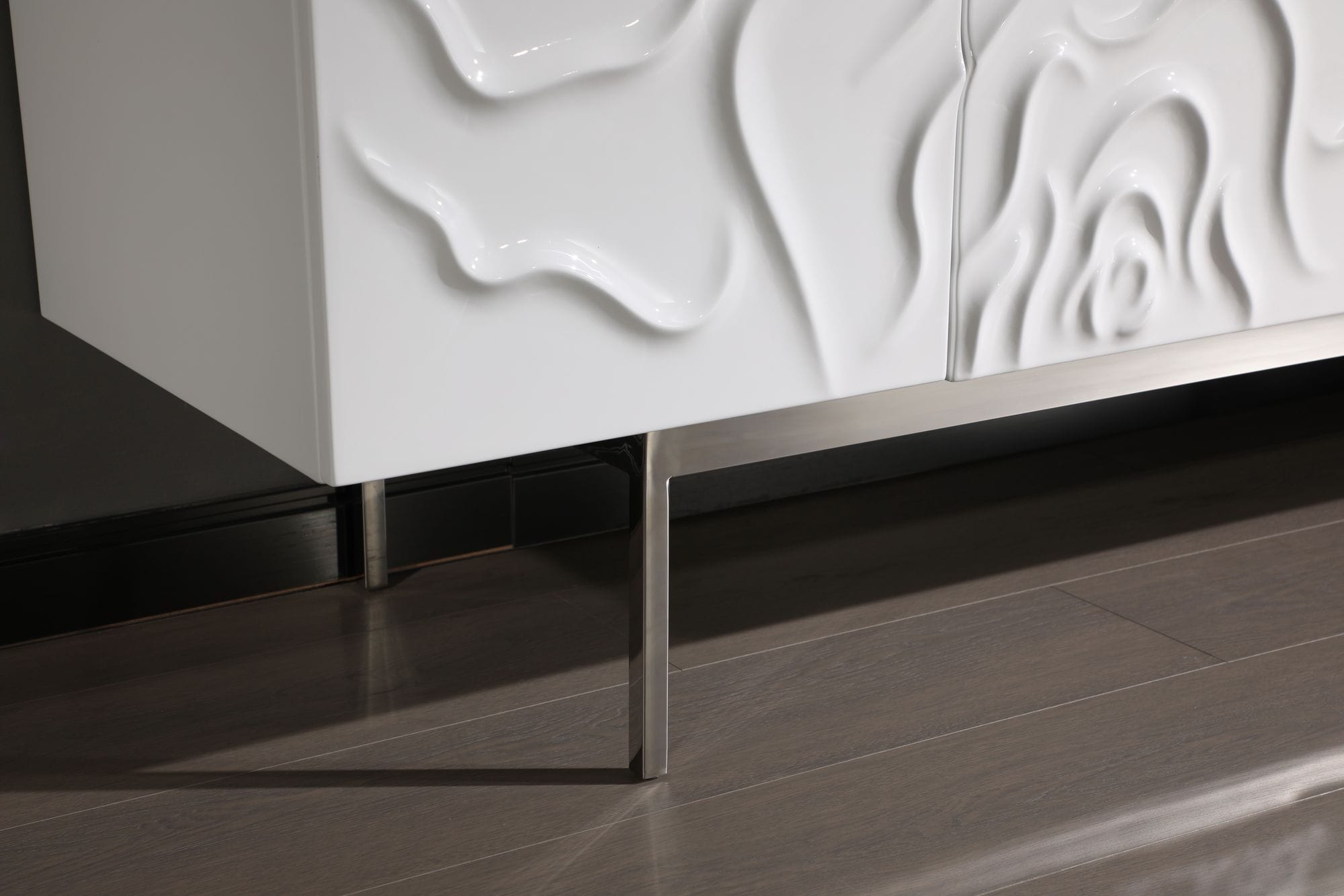 Gwen Modern High Gloss Buffet
