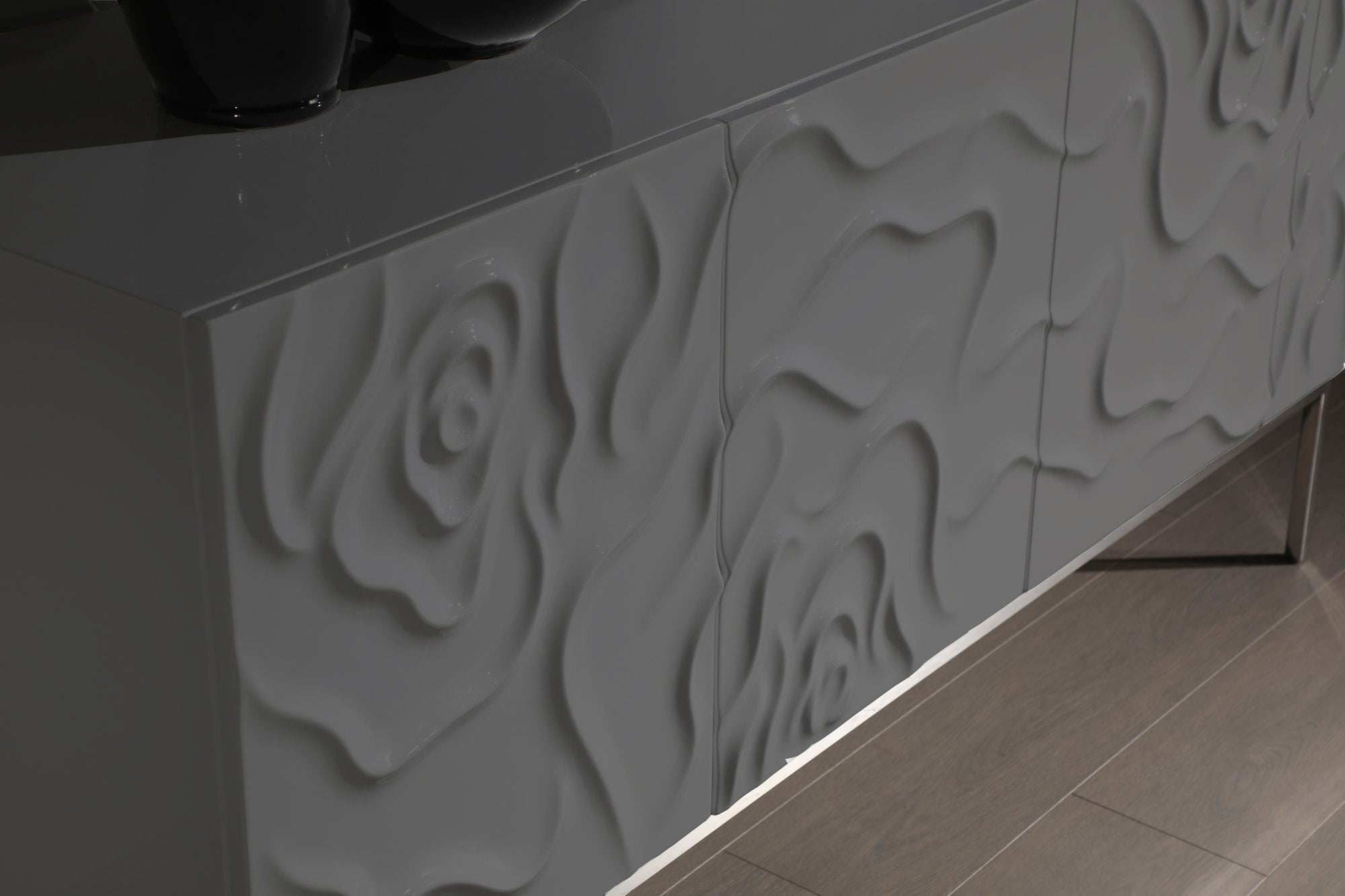 Gwen Modern High Gloss Buffet