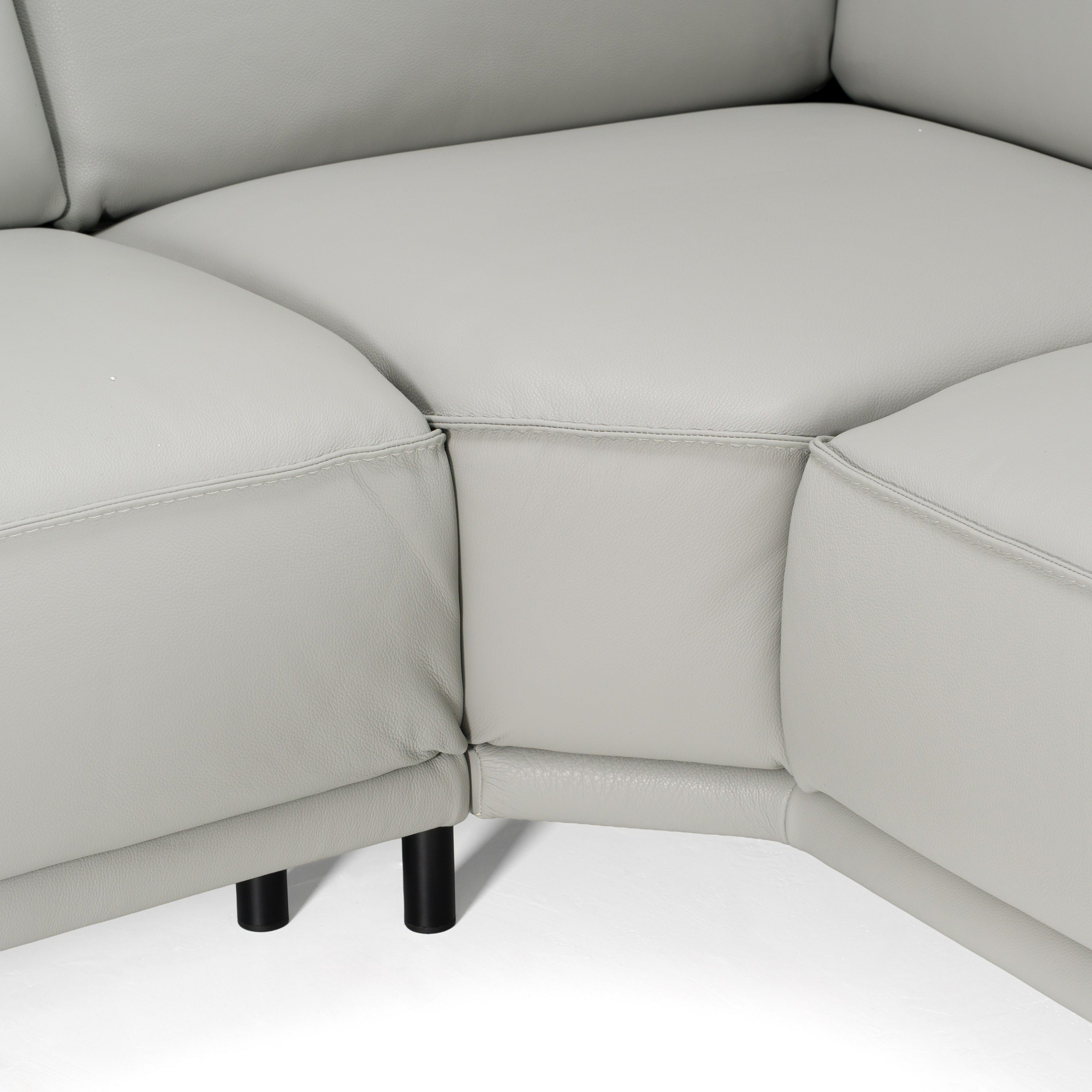 Soho Italian Right Facing Nirvana Leather Sectional Sofa