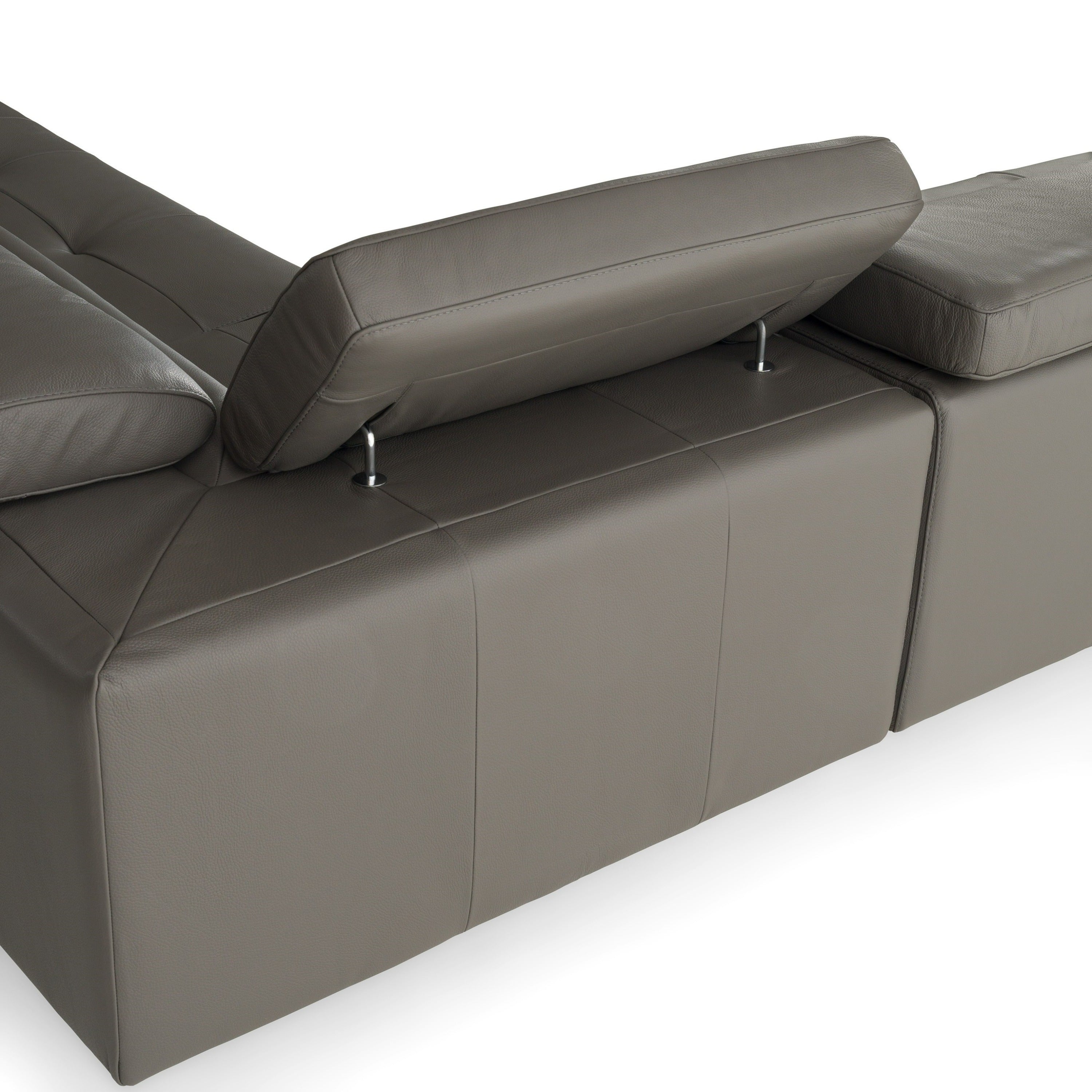 Viola Italian Contemporary Leather Right Facing Sectional Sofa