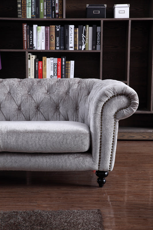 Alexandrina Tufted Velvet Loveseat