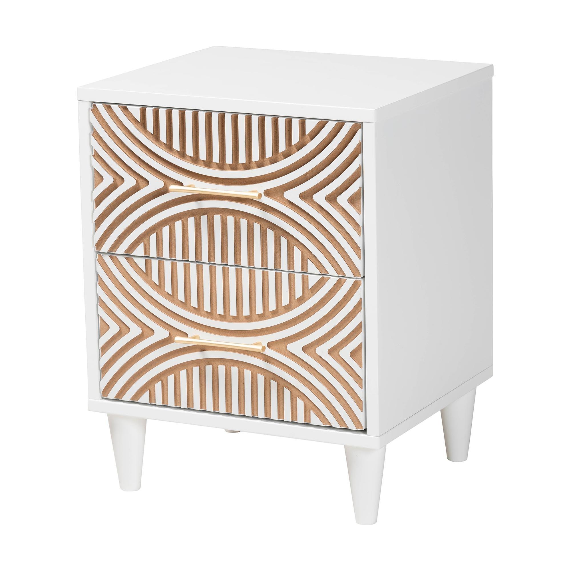 Louetta Coastal Caved Contrasting 3-Piece Bedroom Set