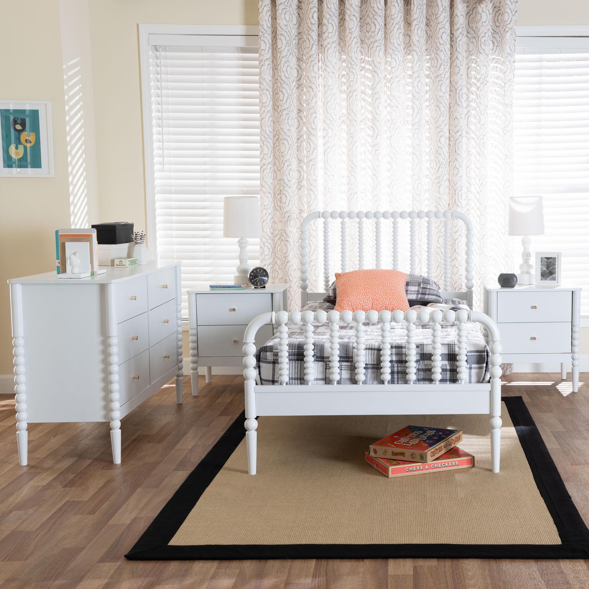 Lucera Mid-Century 4-Piece Bobbin Bedroom Set