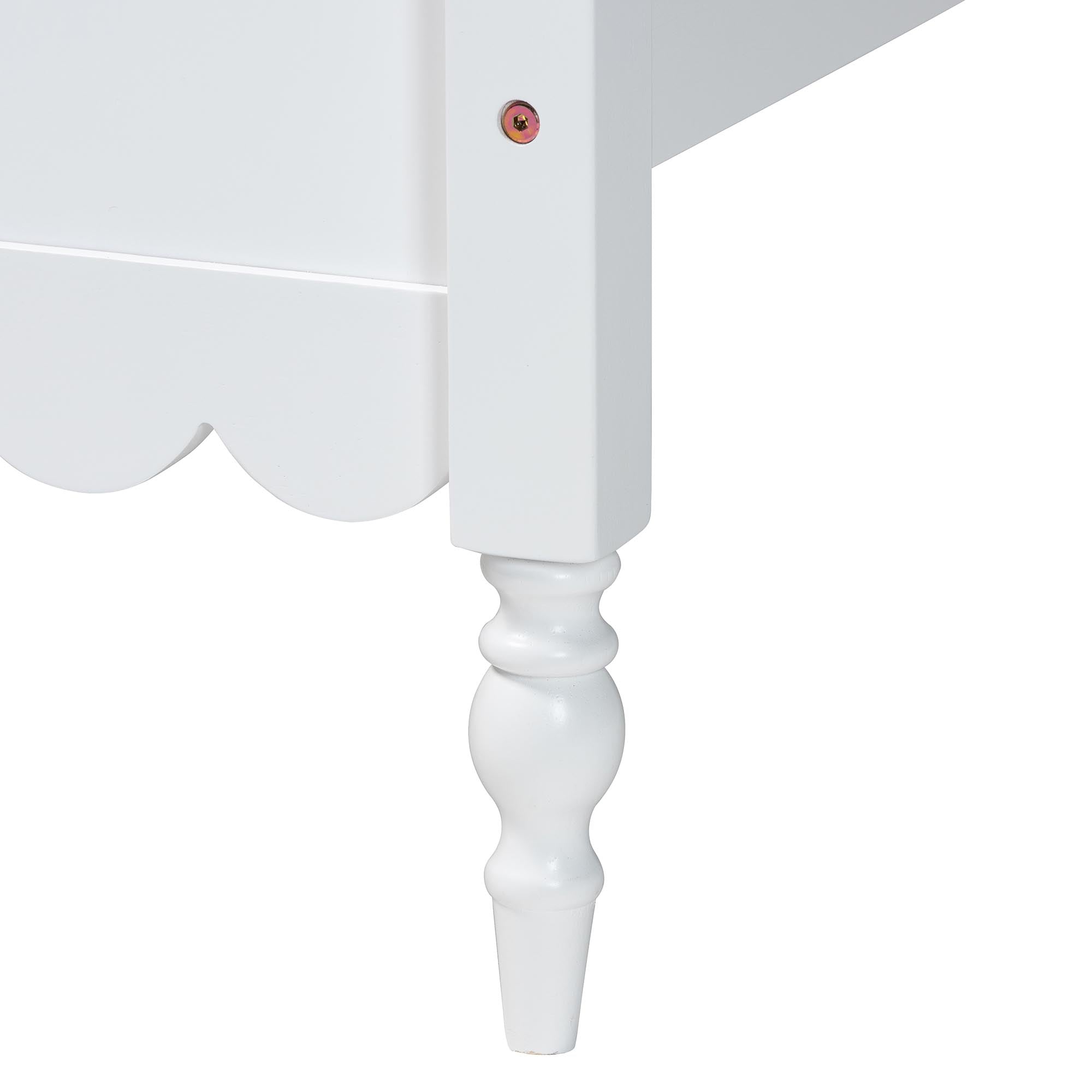 Roni Modern Wood 4-Piece Bedroom Set with Scalloped Edges