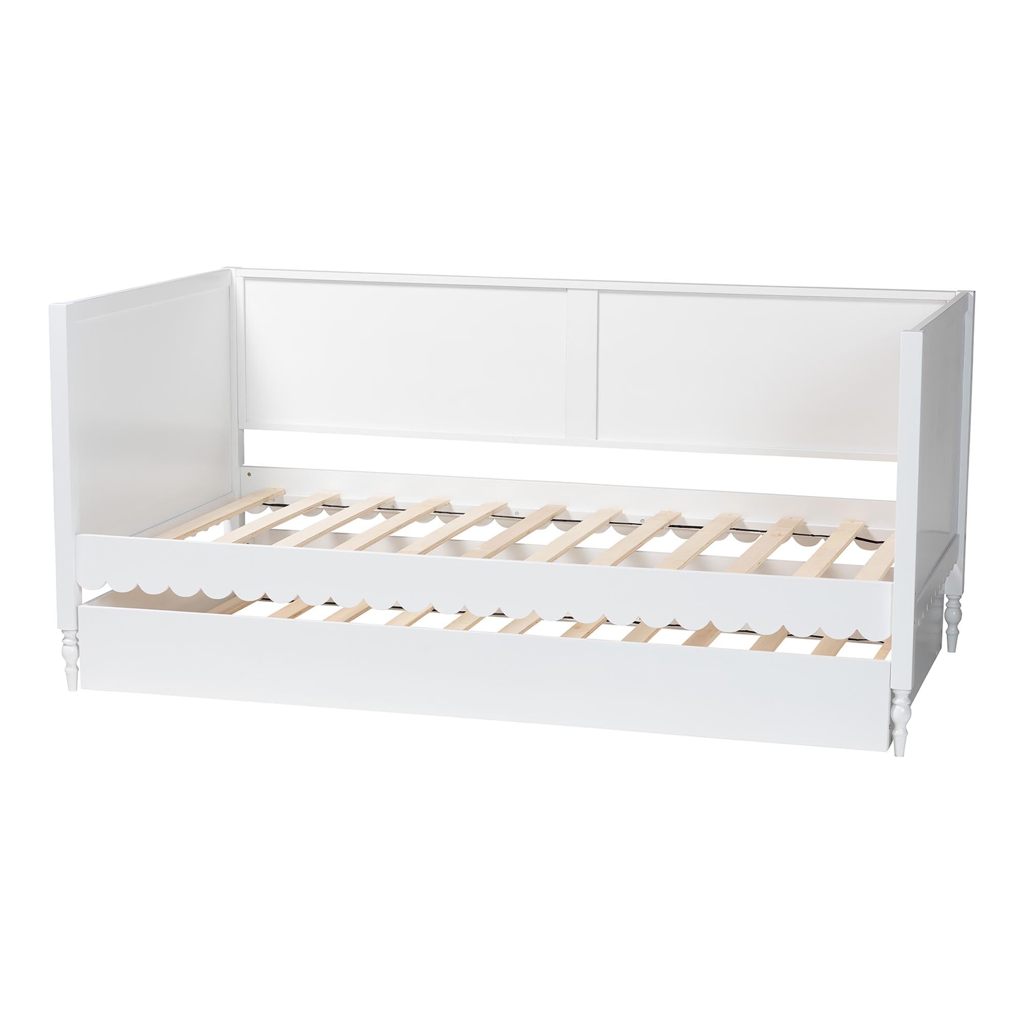 Roni Modern Scalloped Wood Daybed
