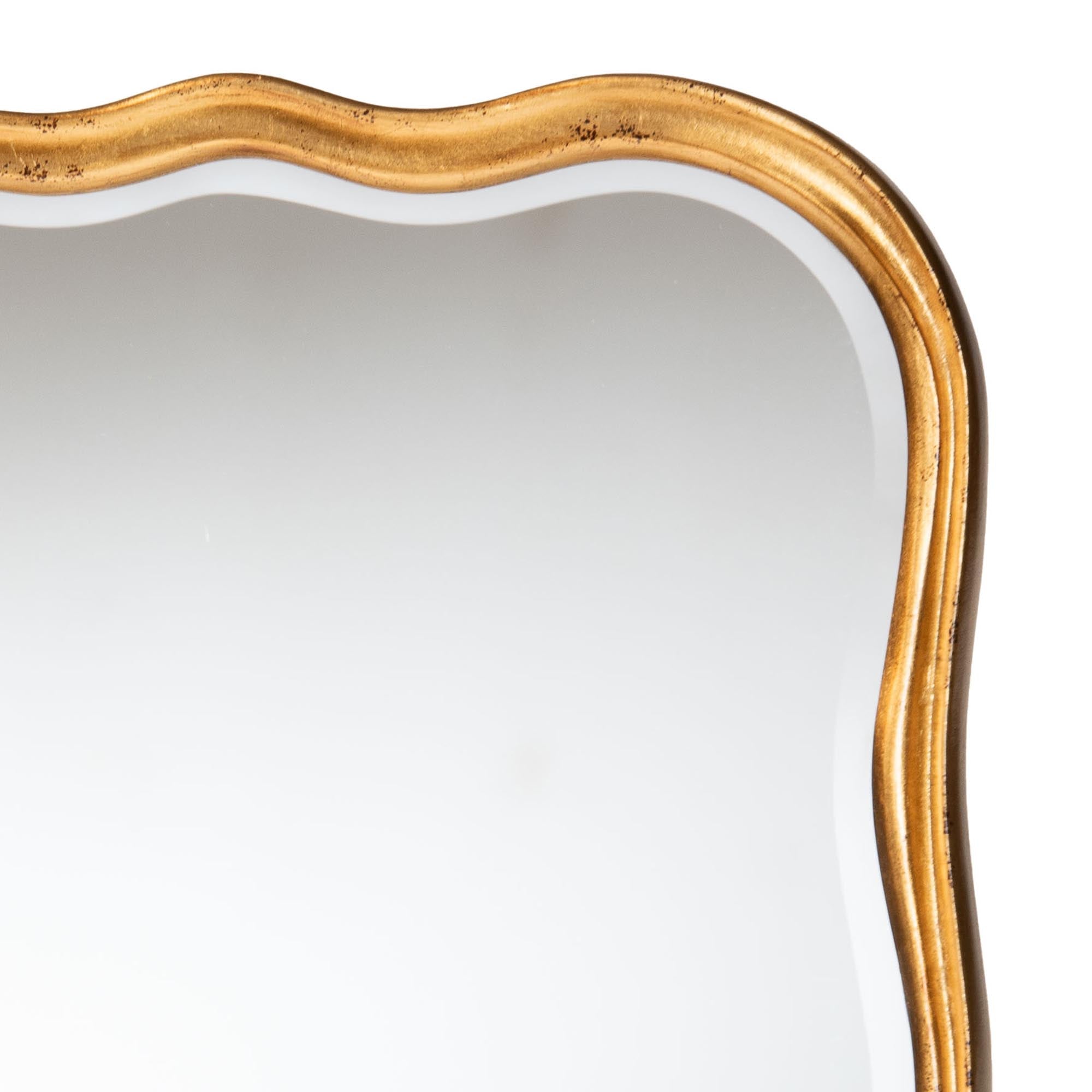 Fredrika leaf Scalloped Wood Accent Wall Mirror