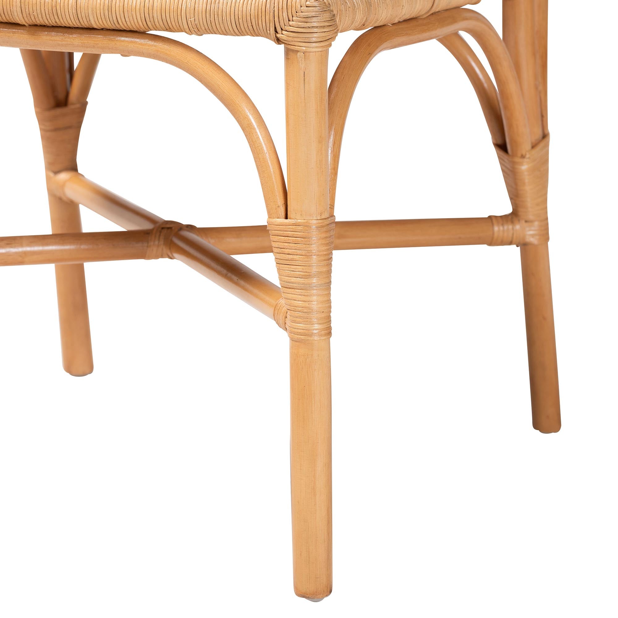 bali & pari Winslow 5-Piece Rattan Dining Set - Round Wicker Table with Pedestal Base and 4 Lattice Back Chairs, Handwoven Boho Coastal Style for Indoor Kitchen or Dining Room, Light Honey