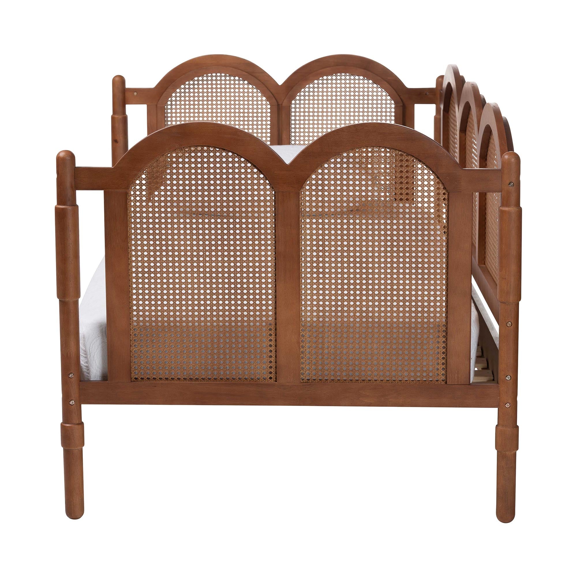Carmiya Scalloped Daybed