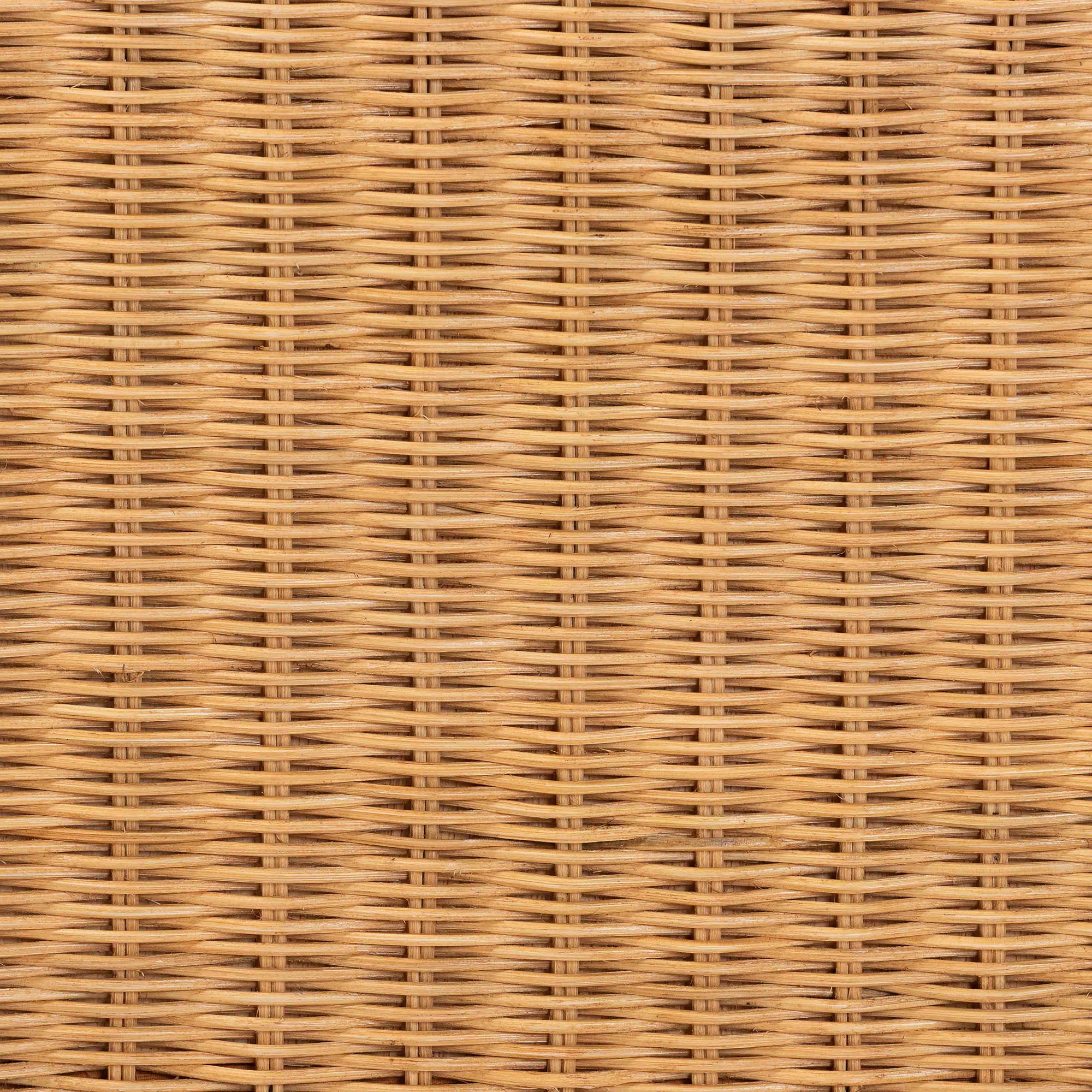 Bali & Pari Maritza Scalloped Rattan Bed