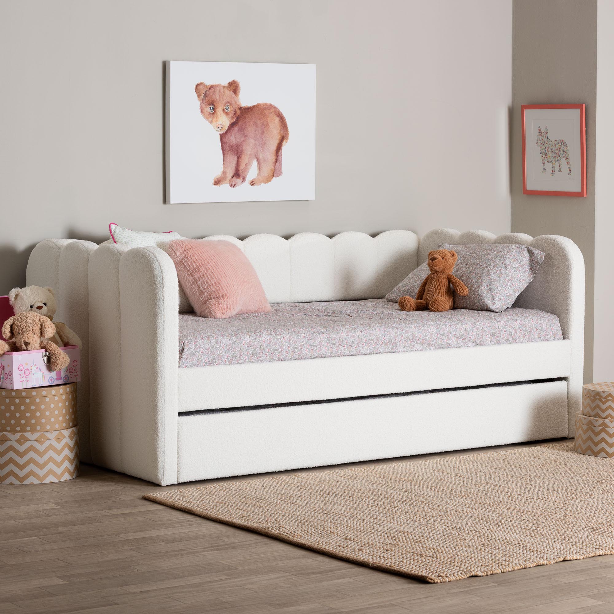 Palmer Cream Teddy-Bear Fabric Daybed with Rolling Trundle - Scalloped Edge Daybed with Plush Upholstery, Modern Sofa Bed for Bedroom or Guest Room,
