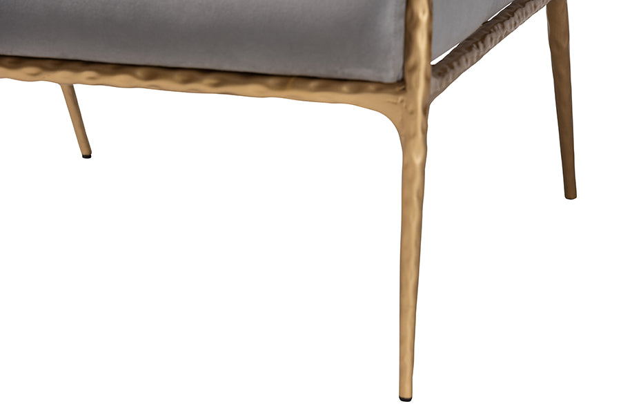 Ilmari Velvet Lounge Chair