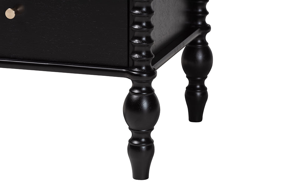 Callison Spindle 4-Piece Bedroom Set