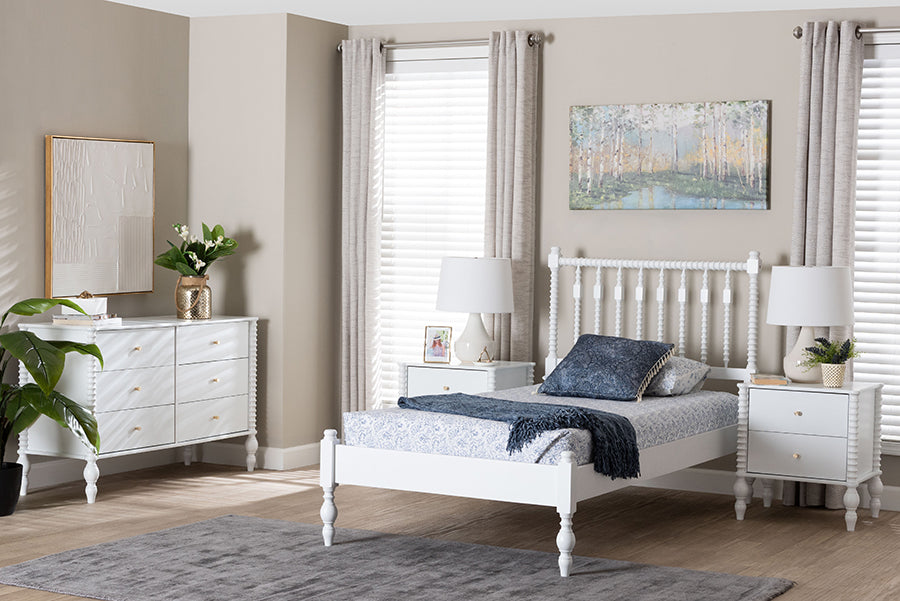 Callison Spindle 4-Piece Bedroom Set