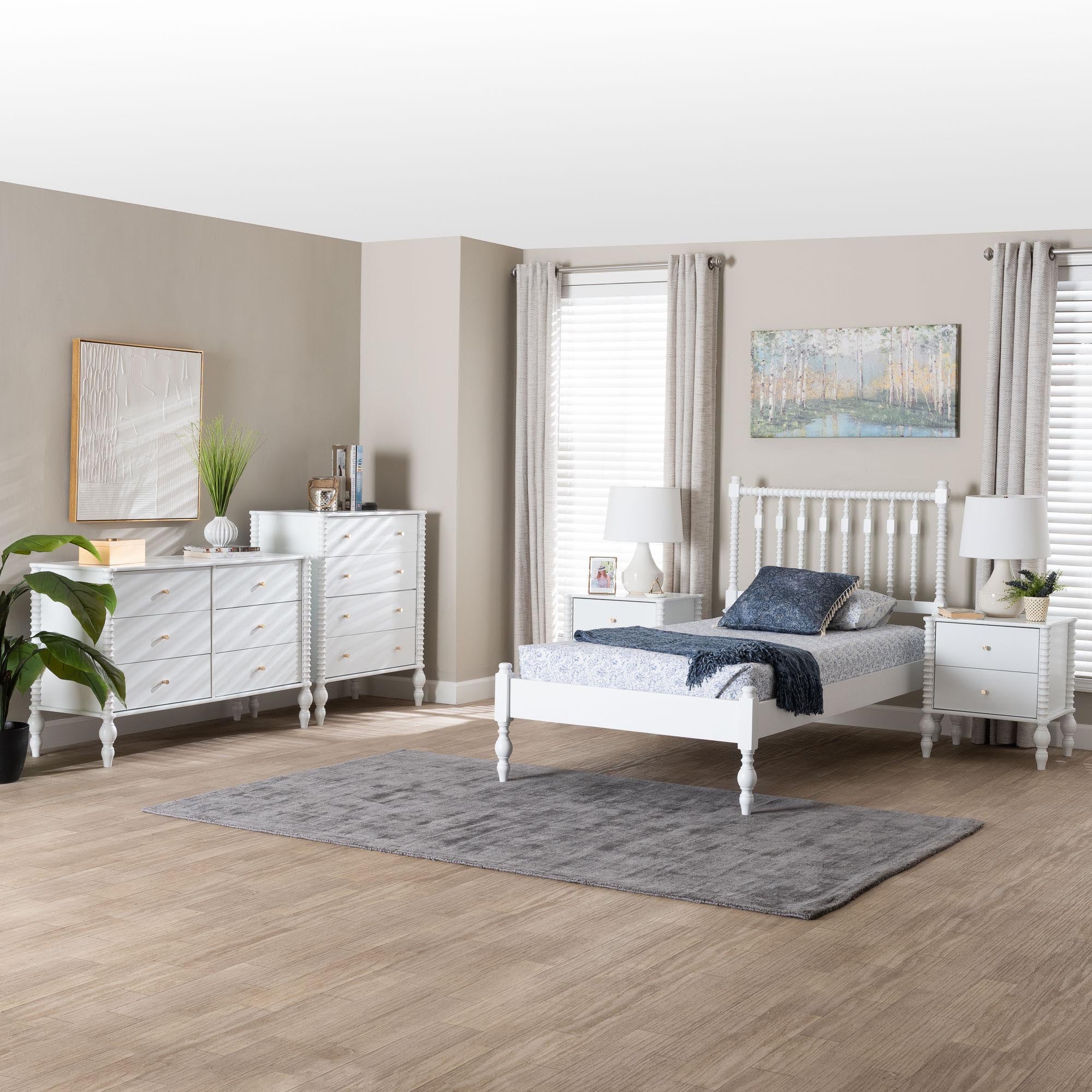 Callison Spindle 5-Piece Bedroom Set