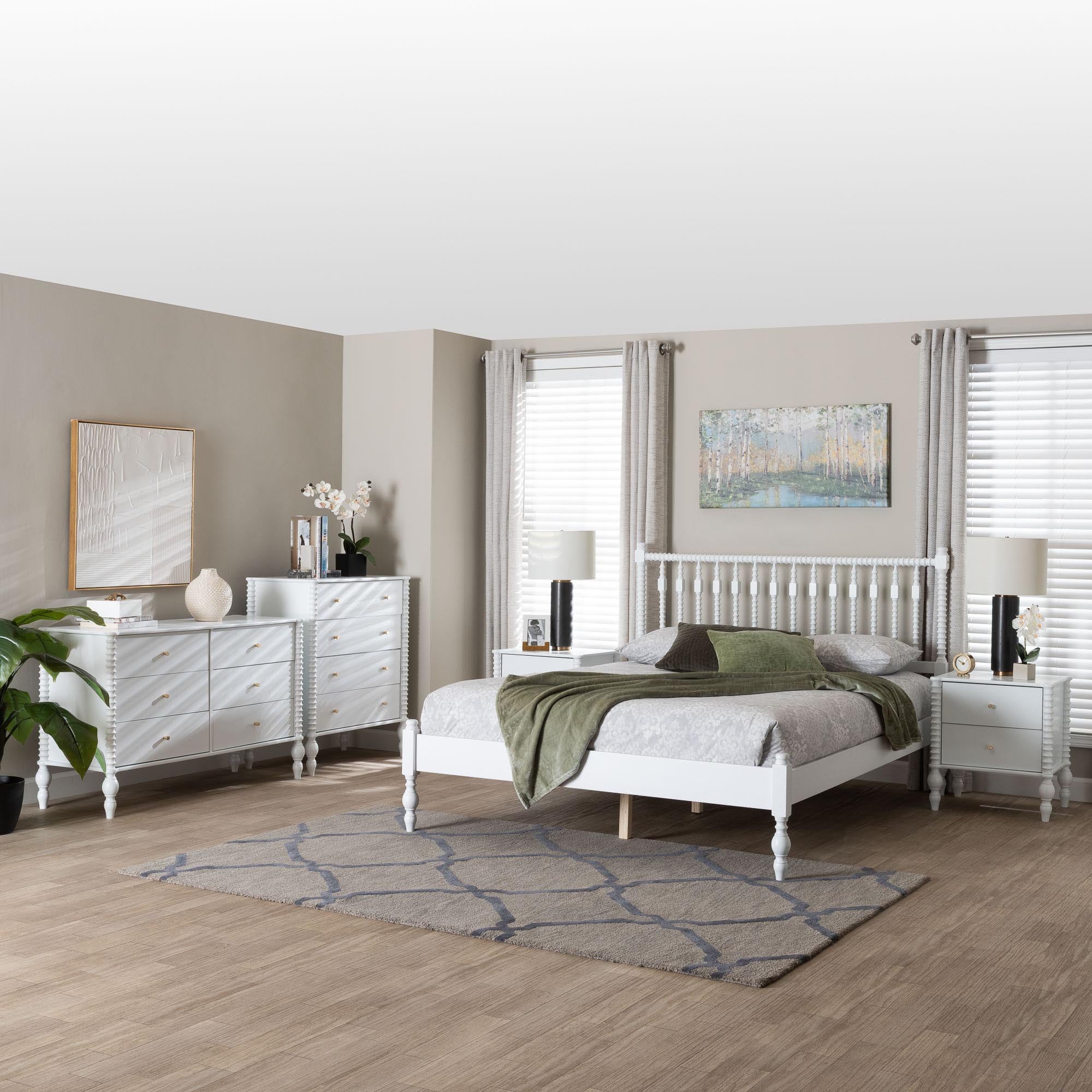 Callison Spindle 5-Piece Bedroom Set
