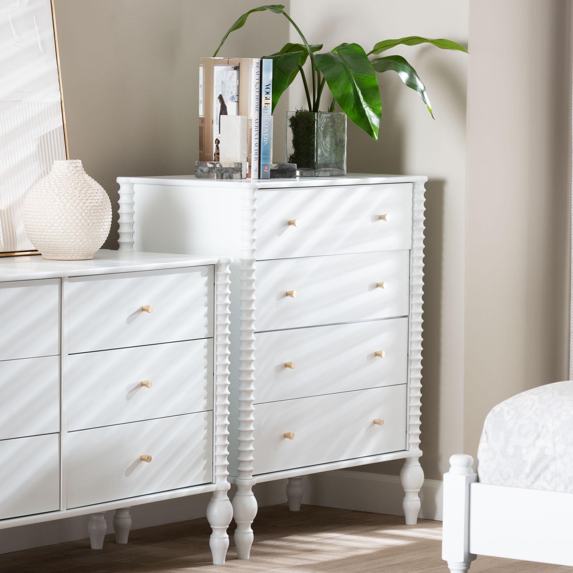 Callison Spindle Chest 4-Drawer Farmhouse Vertical Cabinet