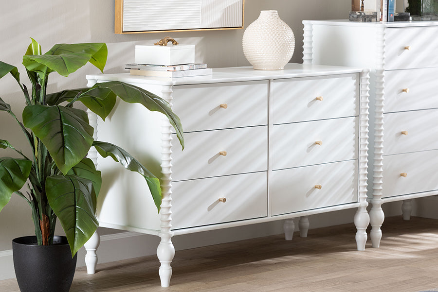 Callison Spindle Dresser 6-Drawer Farmhouse Horizontal Cabinet