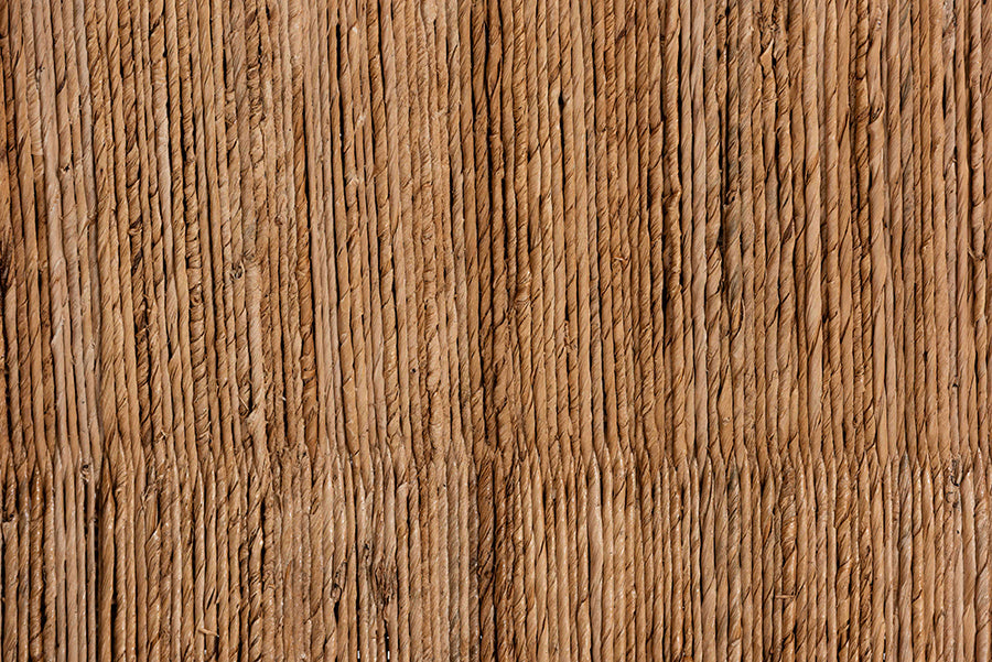 Bali & Pari Ismael Accent Bench