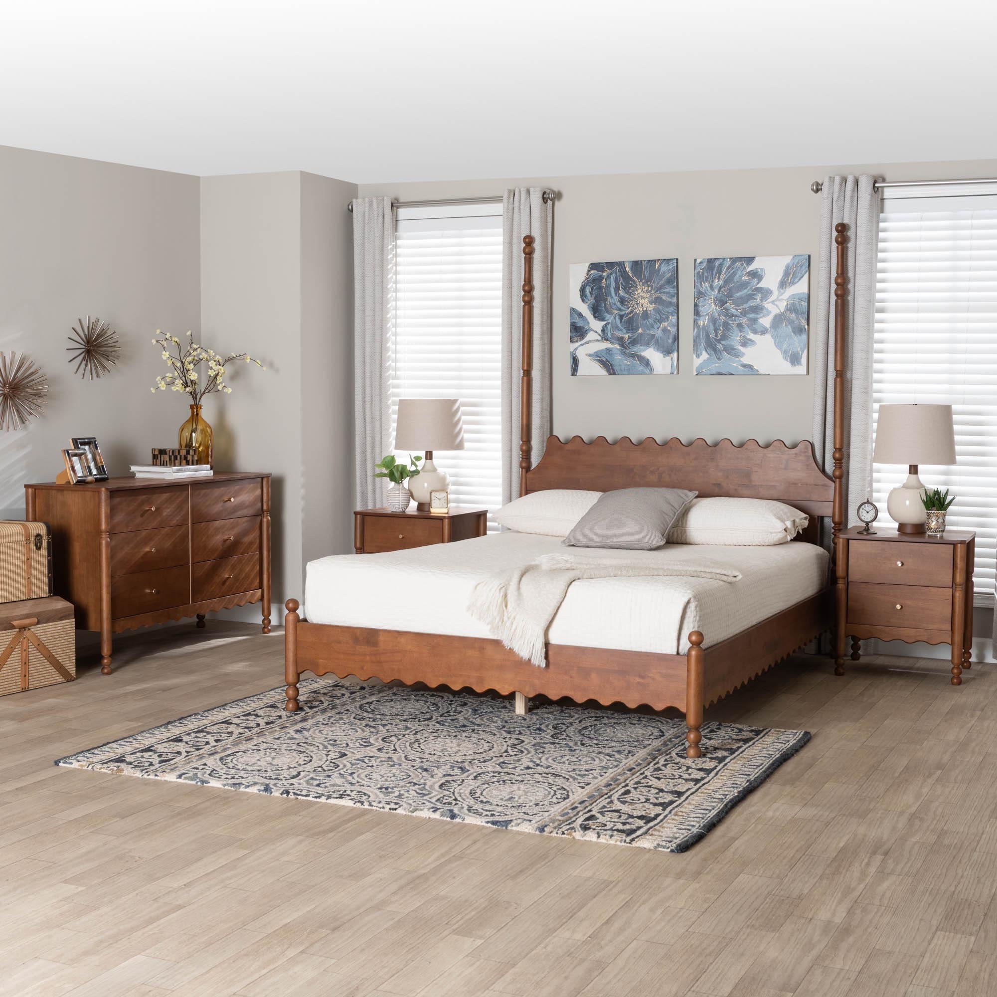 Hoffman 4-Piece Scalloped Bedroom Set