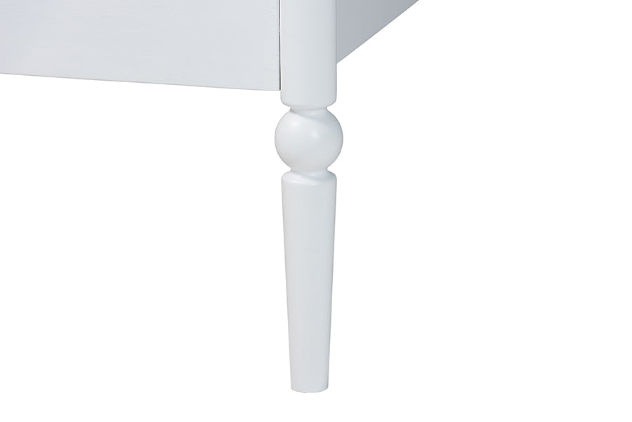 Lucera Platform Bed