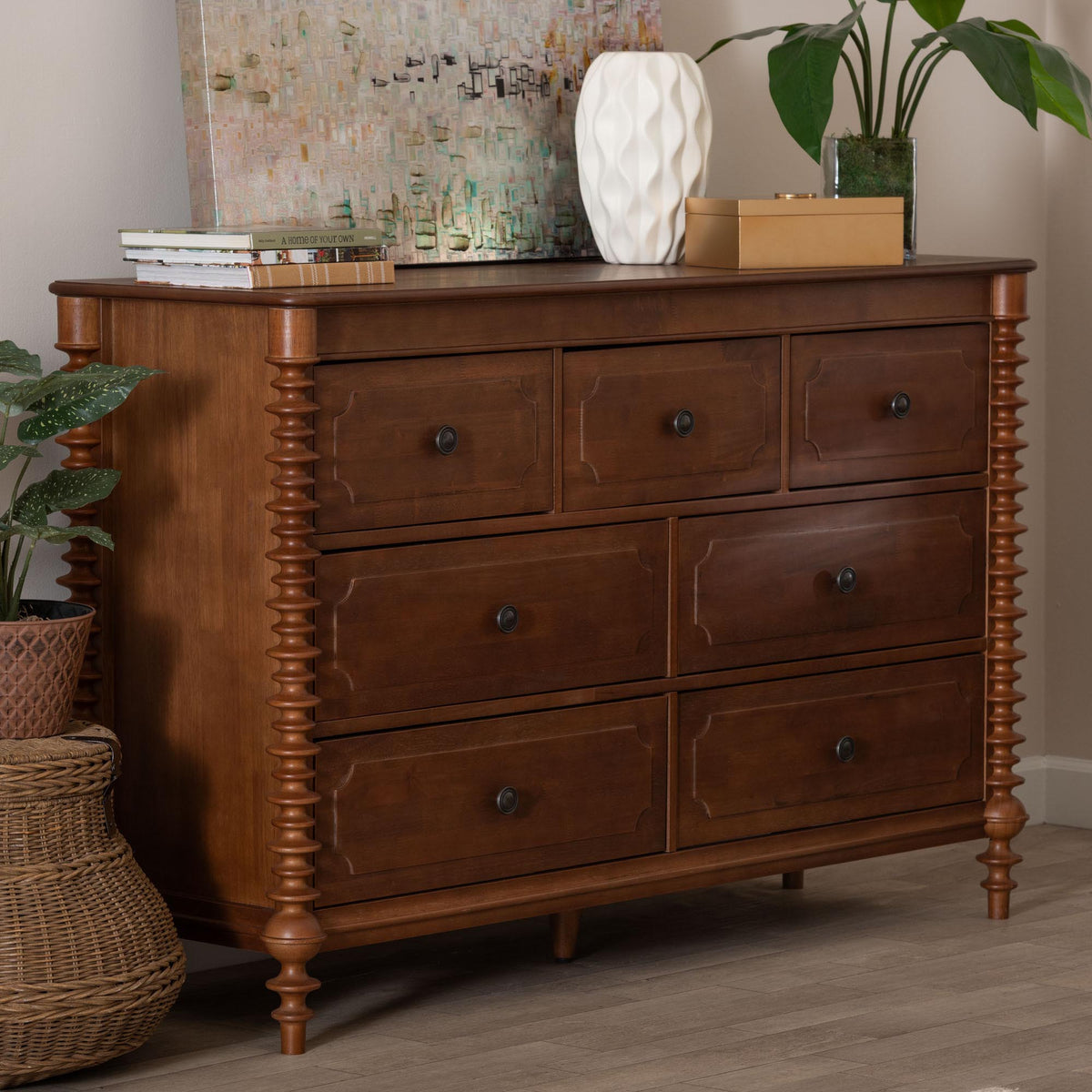 Neviah 7-Drawer Dresser